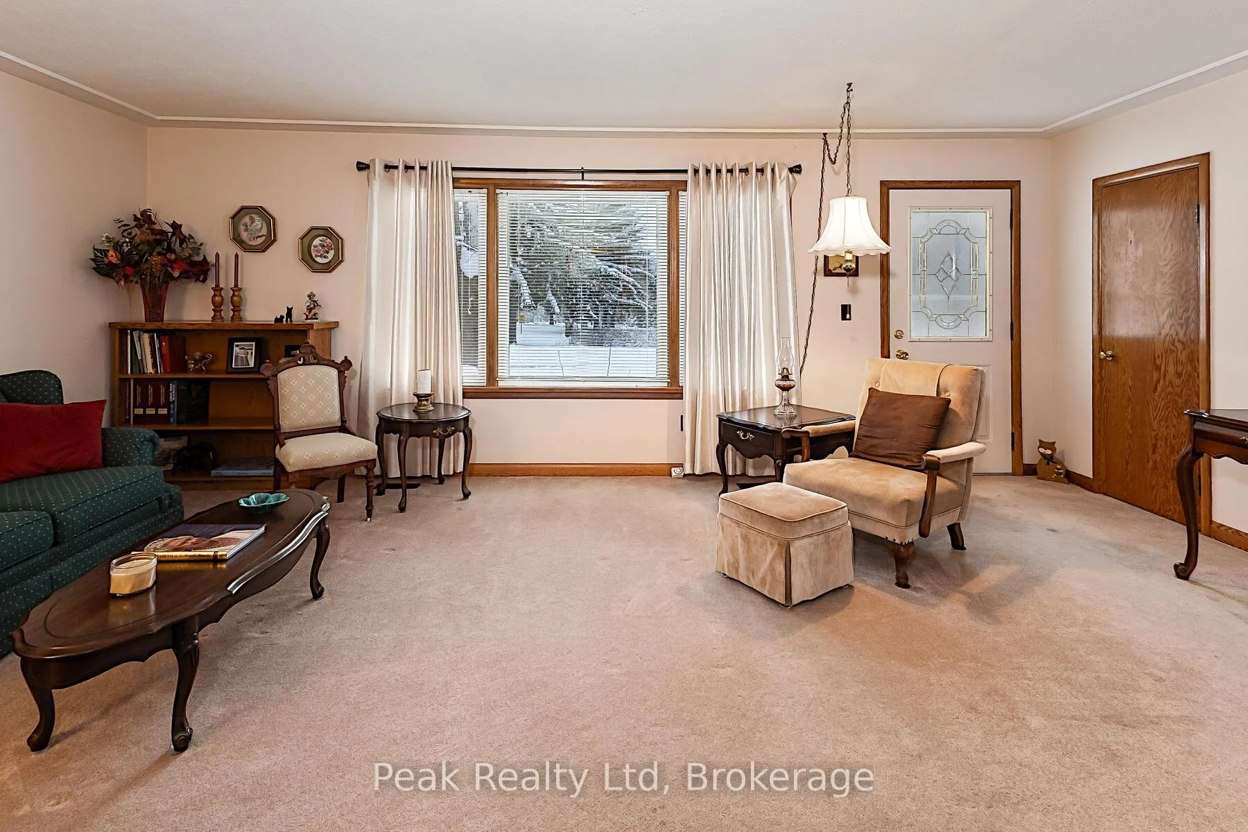 Photo 8 of 670 Elm Avenue N, North Perth, Listowel — HOMEH