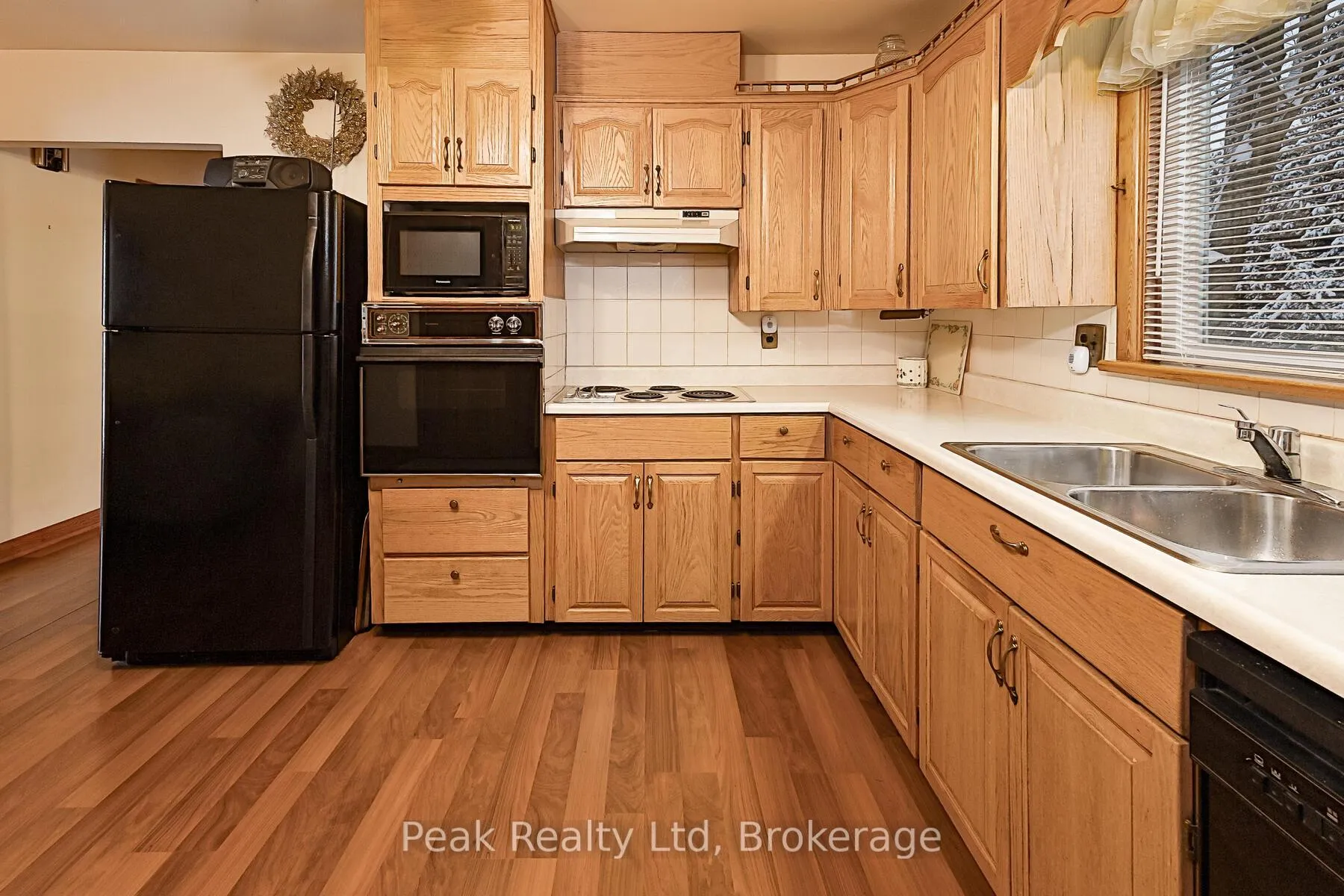 Photo 14 of 670 Elm Avenue N, North Perth, Listowel — HOMEH