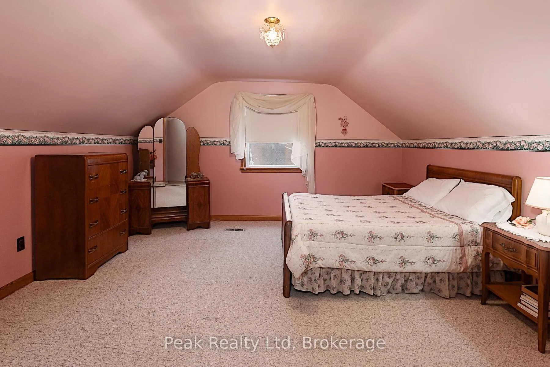 Photo 26 of 670 Elm Avenue N, North Perth, Listowel — HOMEH