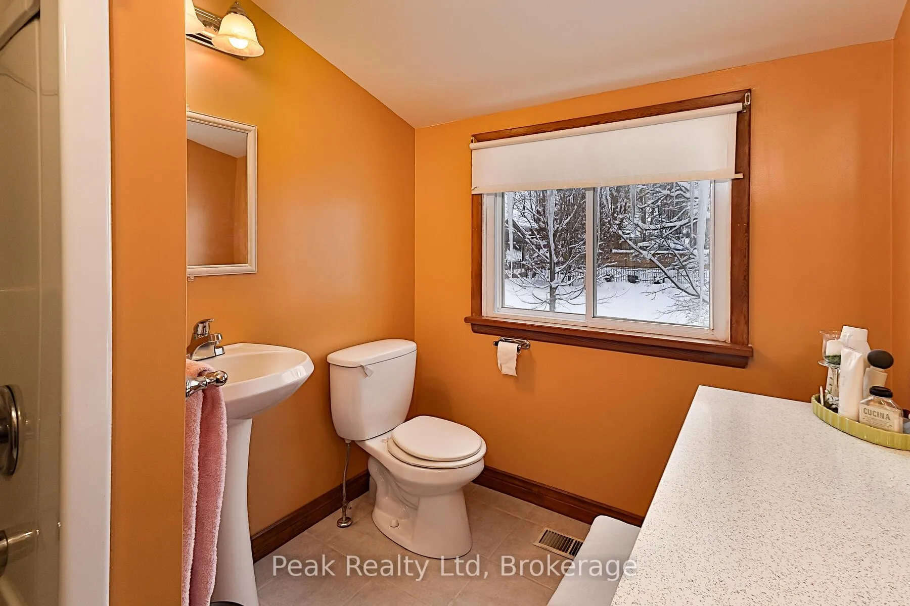 Photo 31 of 670 Elm Avenue N, North Perth, Listowel — HOMEH