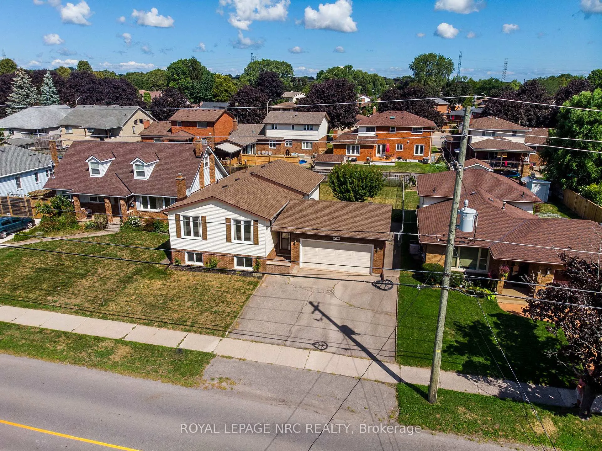 Photo 25 of 6399 Riall Street, Niagara Falls, Stamford — HOMEH