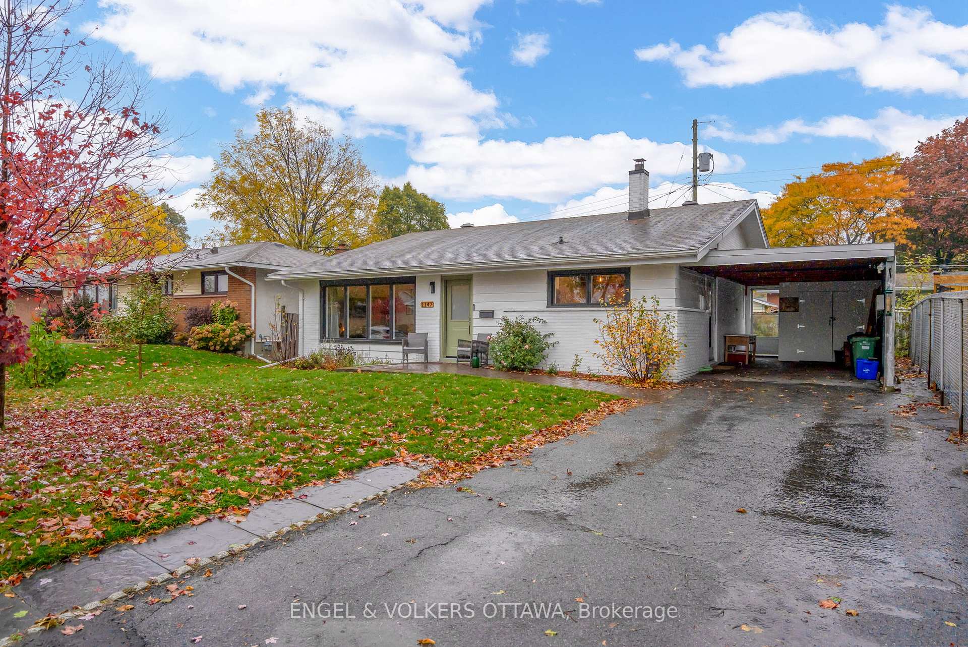 Photo 1 of 1147 Gateway Road, Ottawa, Parkway Park — HOMEH