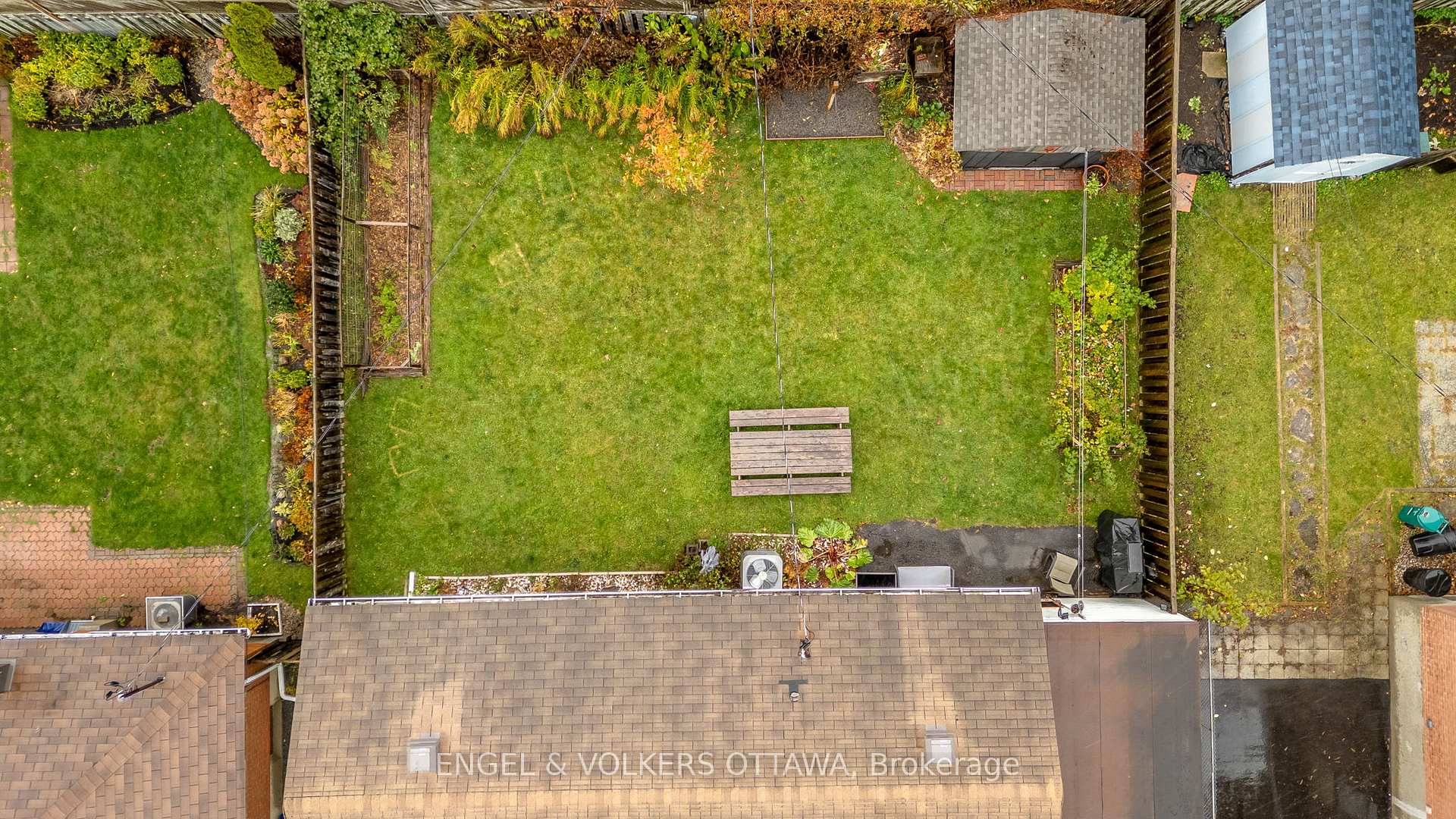 Photo 27 of 1147 Gateway Road, Ottawa, Parkway Park — HOMEH