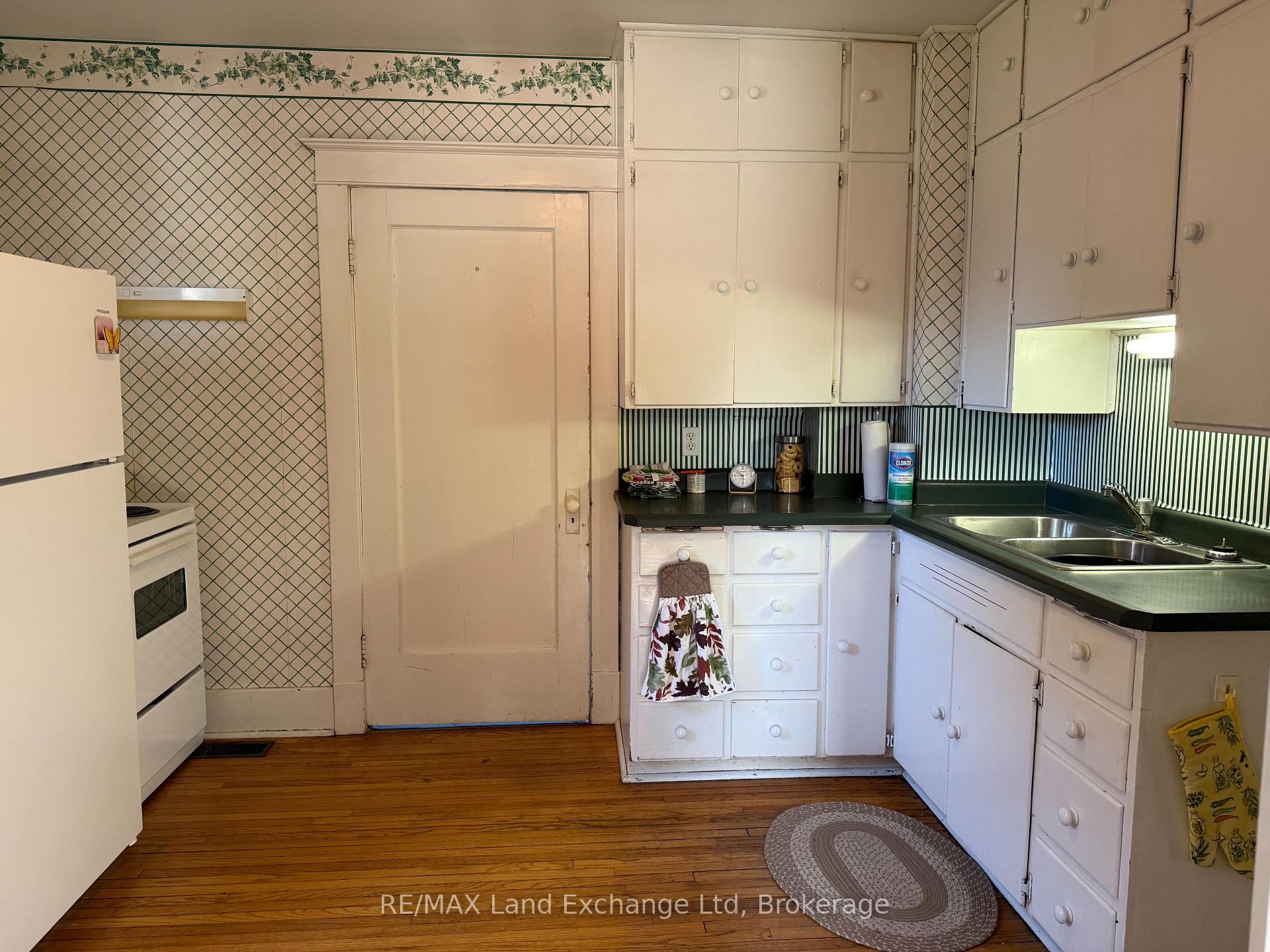 Photo 15 of 351 Queen Street, North Huron, Blyth — HOMEH