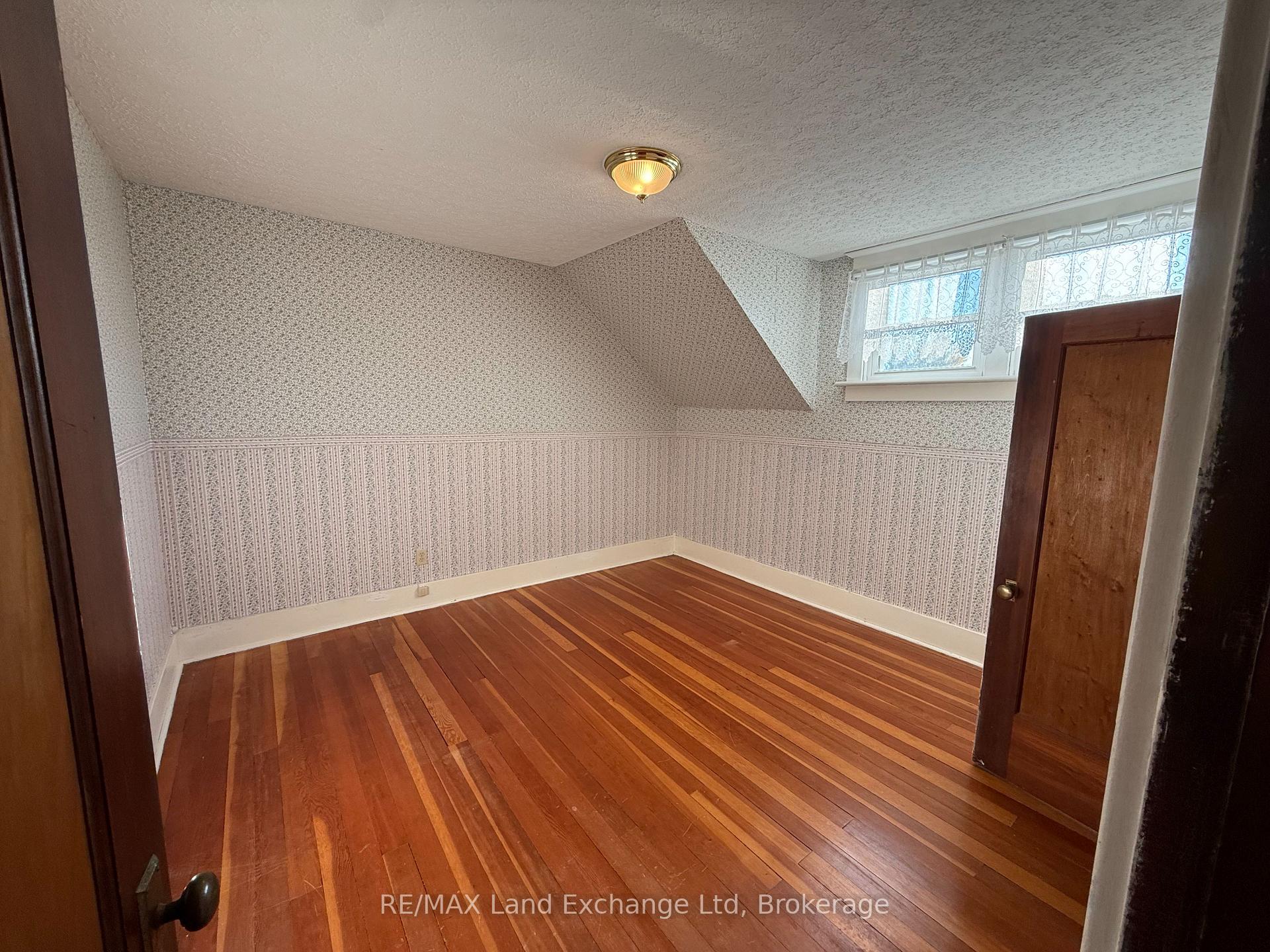 Photo 23 of 351 Queen Street, North Huron, Blyth — HOMEH