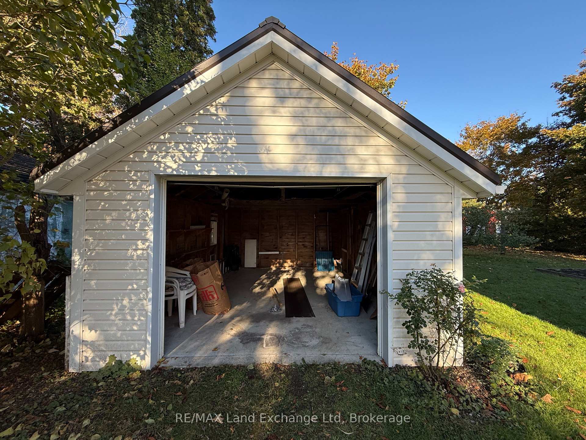Photo 34 of 351 Queen Street, North Huron, Blyth — HOMEH