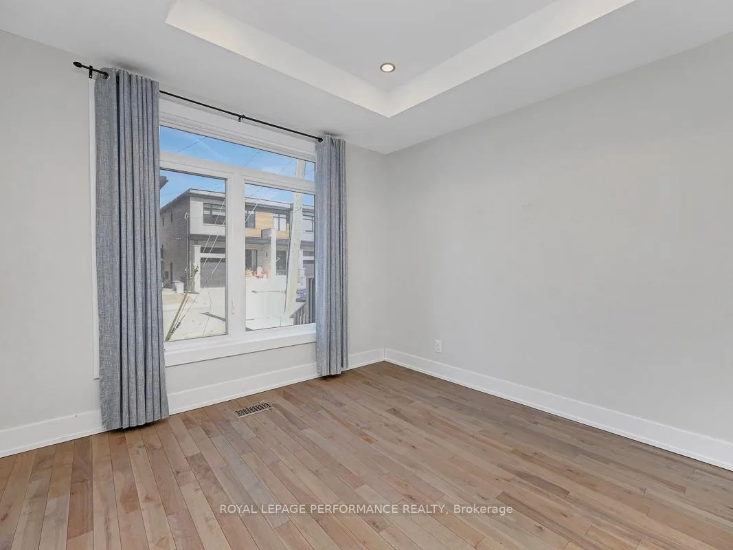 Photo 5 of 68 Prince Albert Street, Ottawa, Overbrook/Castle Heights — HOMEH