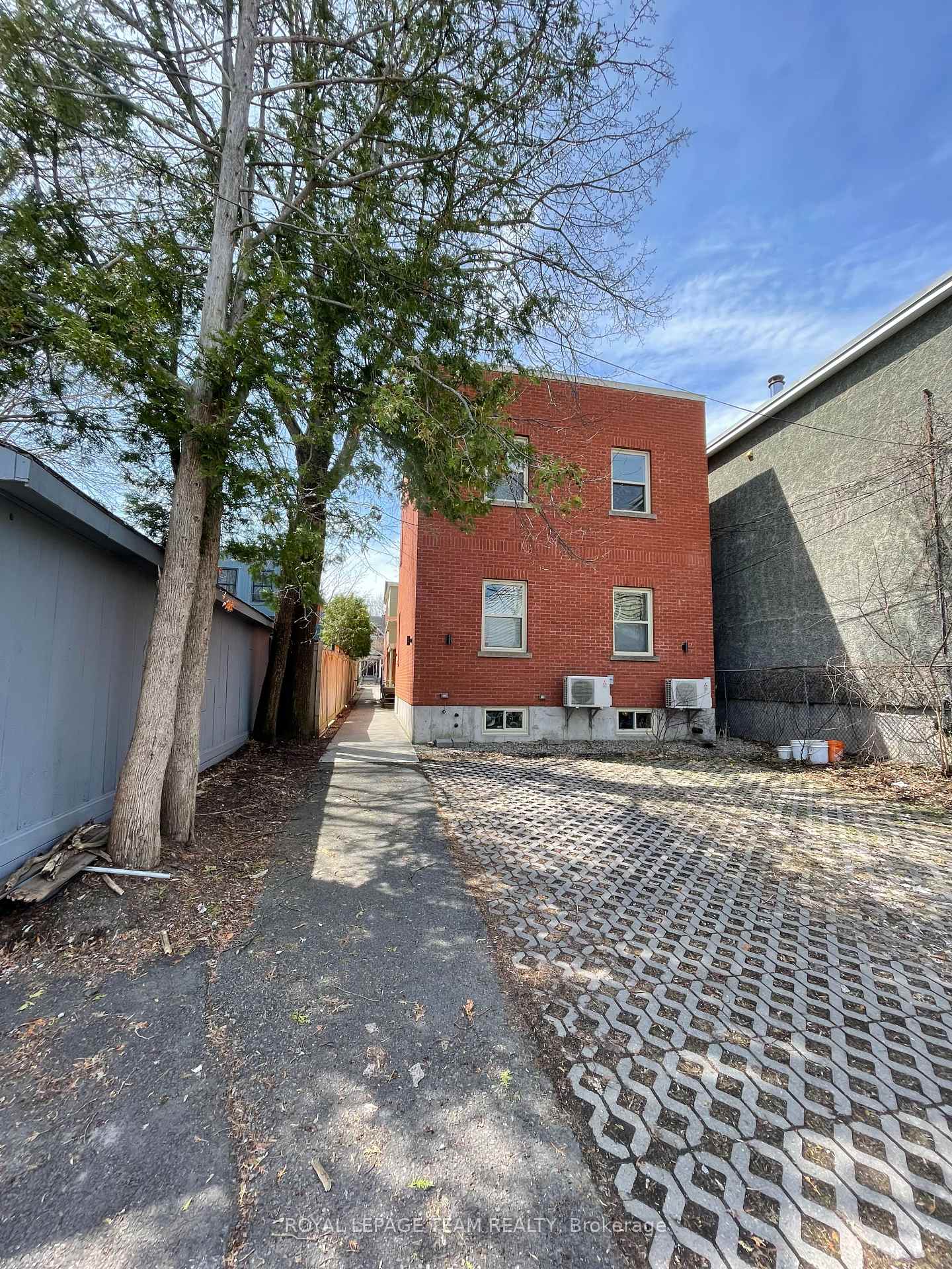 Photo 5 of Unit C, 192 Stanley Avenue, Ottawa, New Edinburgh — HOMEH