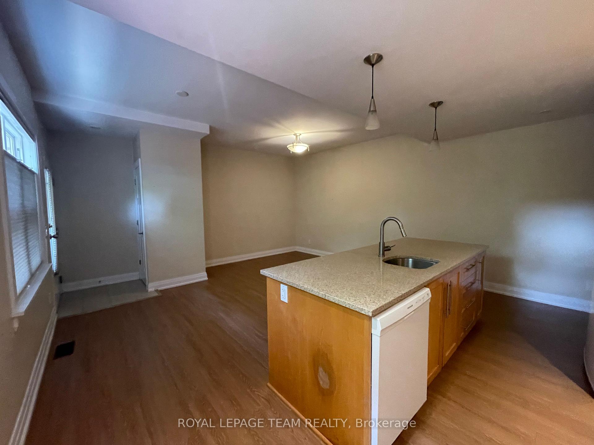 Photo 7 of Unit C, 192 Stanley Avenue, Ottawa, New Edinburgh — HOMEH