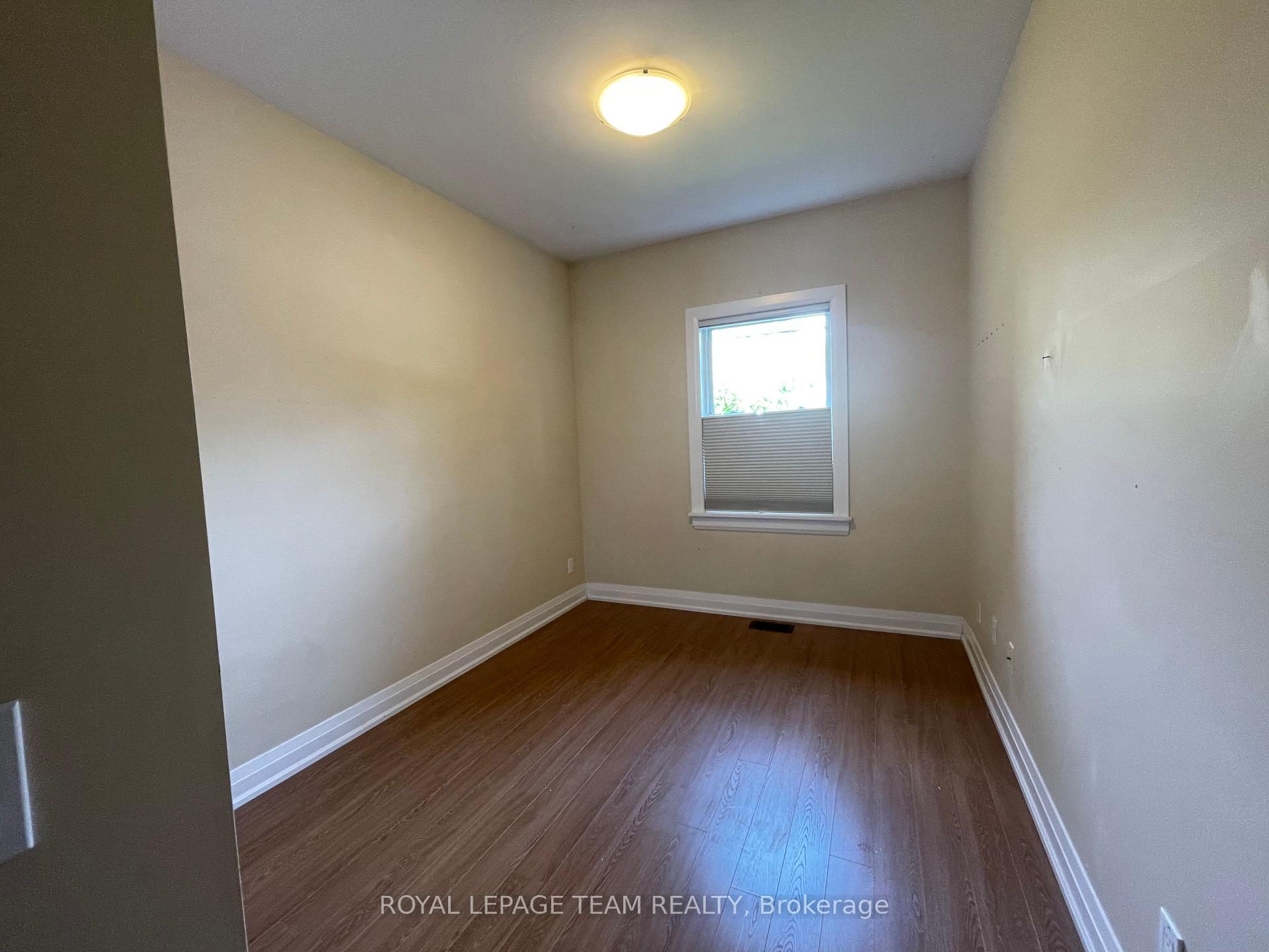 Photo 10 of Unit C, 192 Stanley Avenue, Ottawa, New Edinburgh — HOMEH