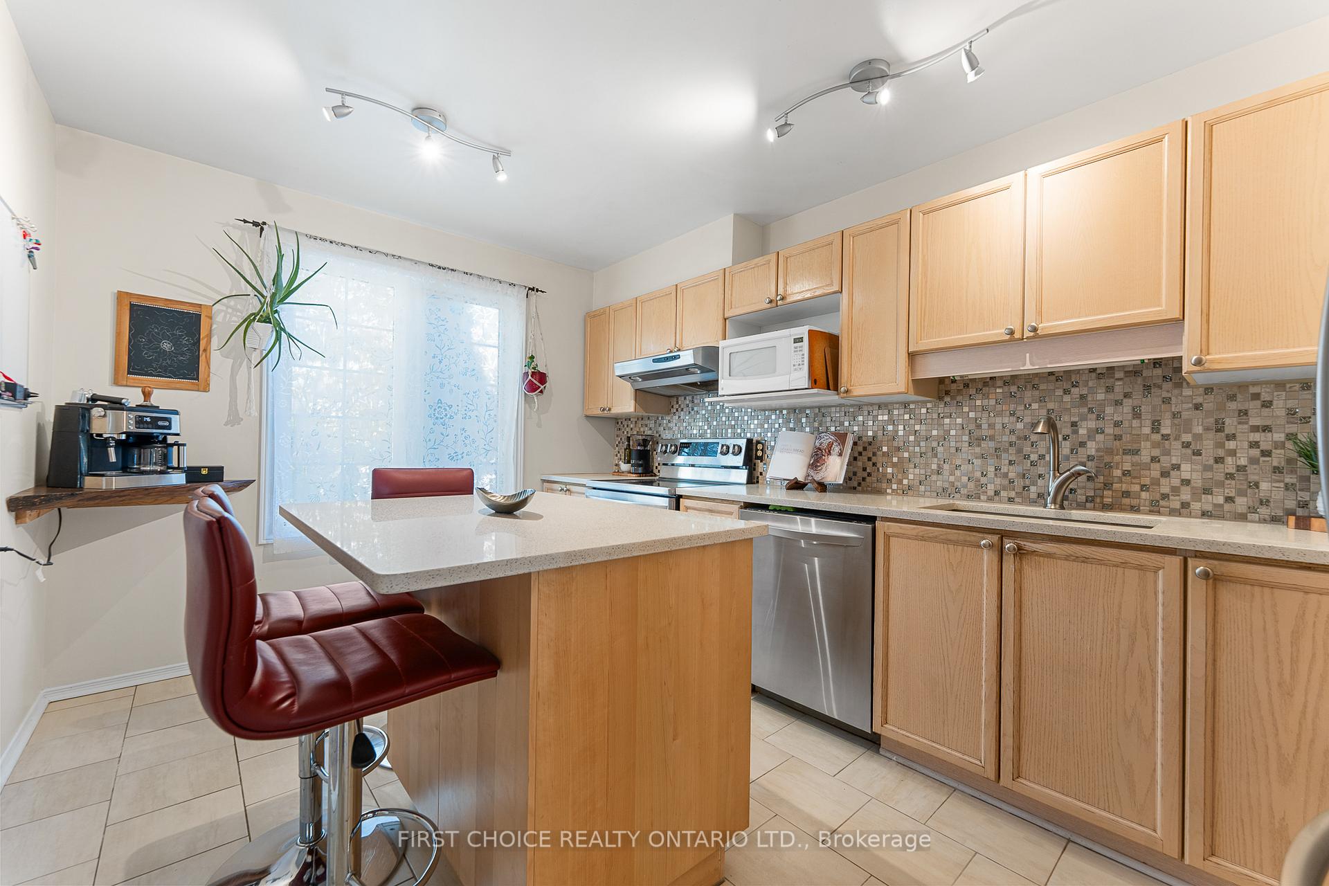 Photo 7 of 1306 Morrison Drive, Ottawa, Redwood Park — HOMEH