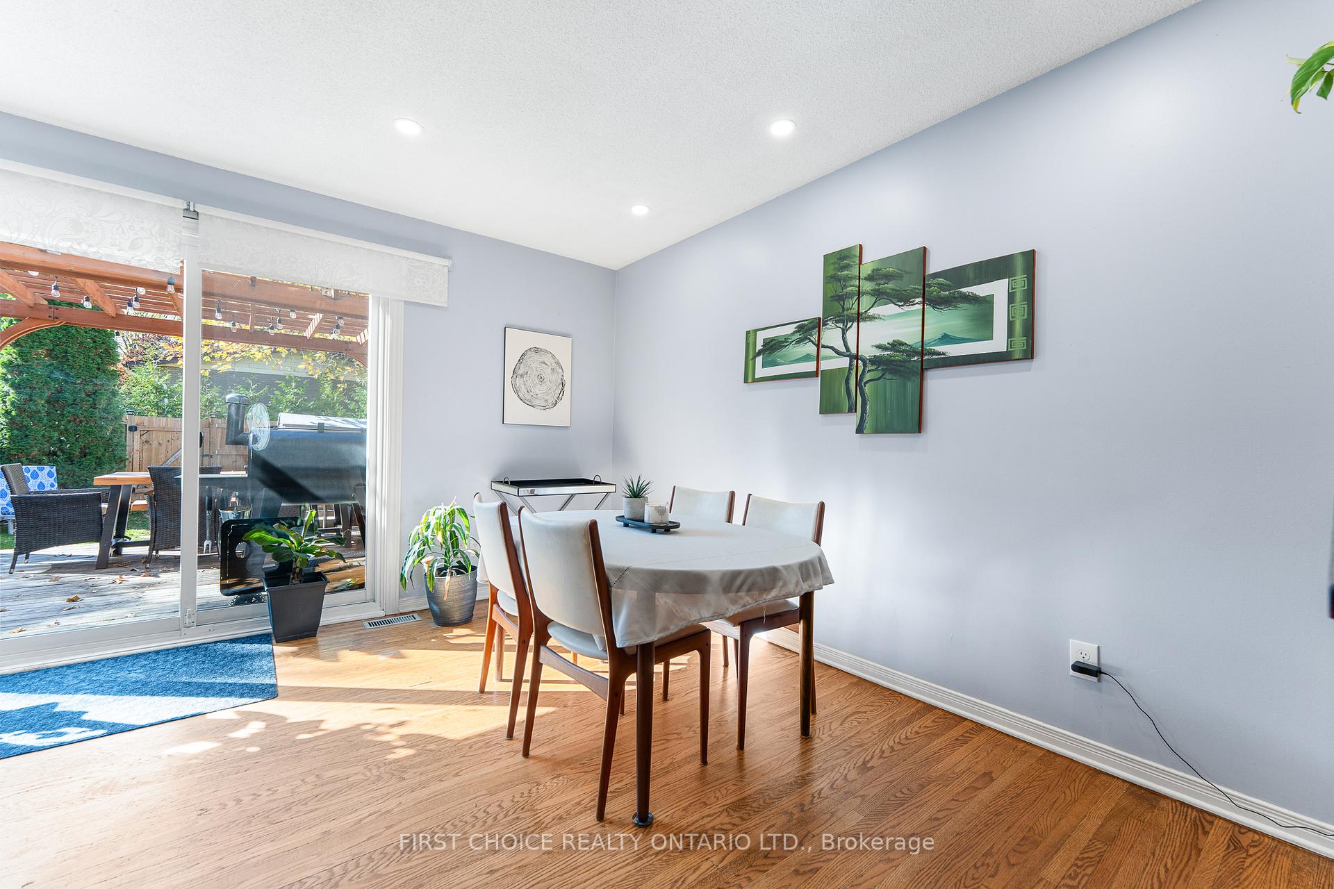 Photo 17 of 1306 Morrison Drive, Ottawa, Redwood Park — HOMEH