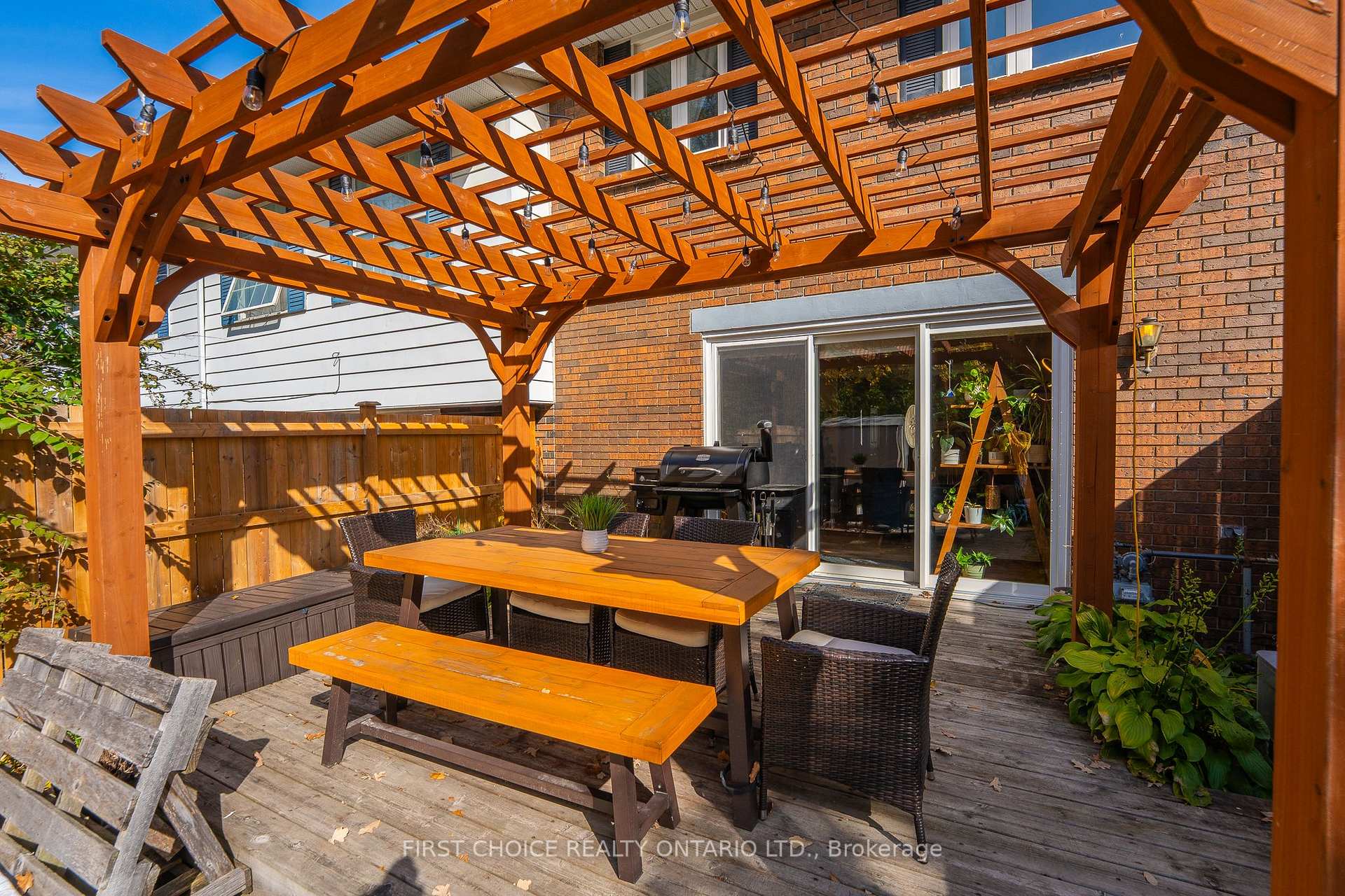 Photo 31 of 1306 Morrison Drive, Ottawa, Redwood Park — HOMEH