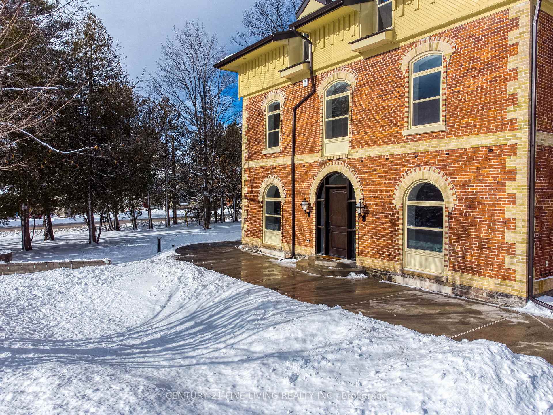 Photo 16 of Unit 201, 1614 Ridge Road E, Oro-Medonte, Hawkestone — HOMEH