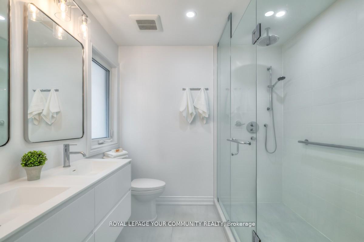 Photo 22 of 503 Silken Laumann Drive, Newmarket, Stonehaven-Wyndham — HOMEH
