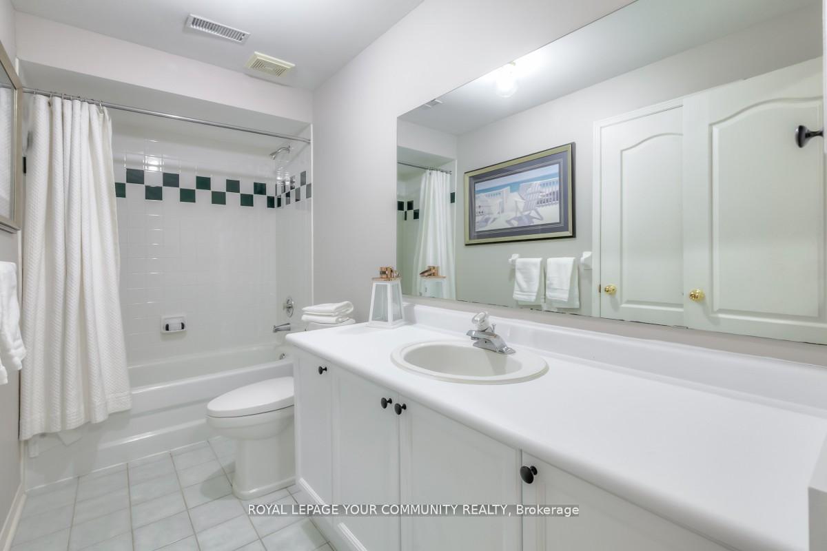 Photo 33 of 503 Silken Laumann Drive, Newmarket, Stonehaven-Wyndham — HOMEH