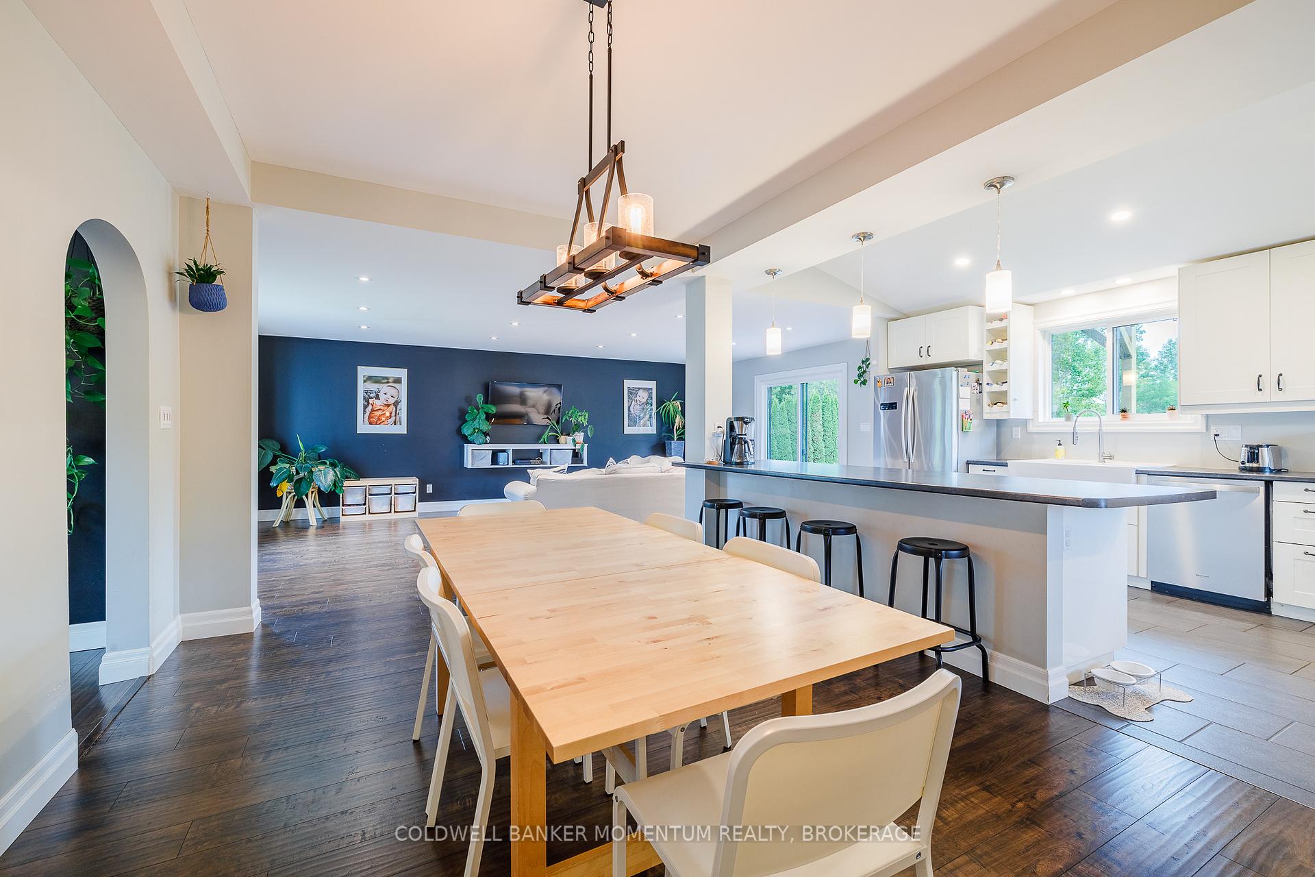 Photo 11 of 1344 Effingham Street, Pelham, Fenwick — HOMEH