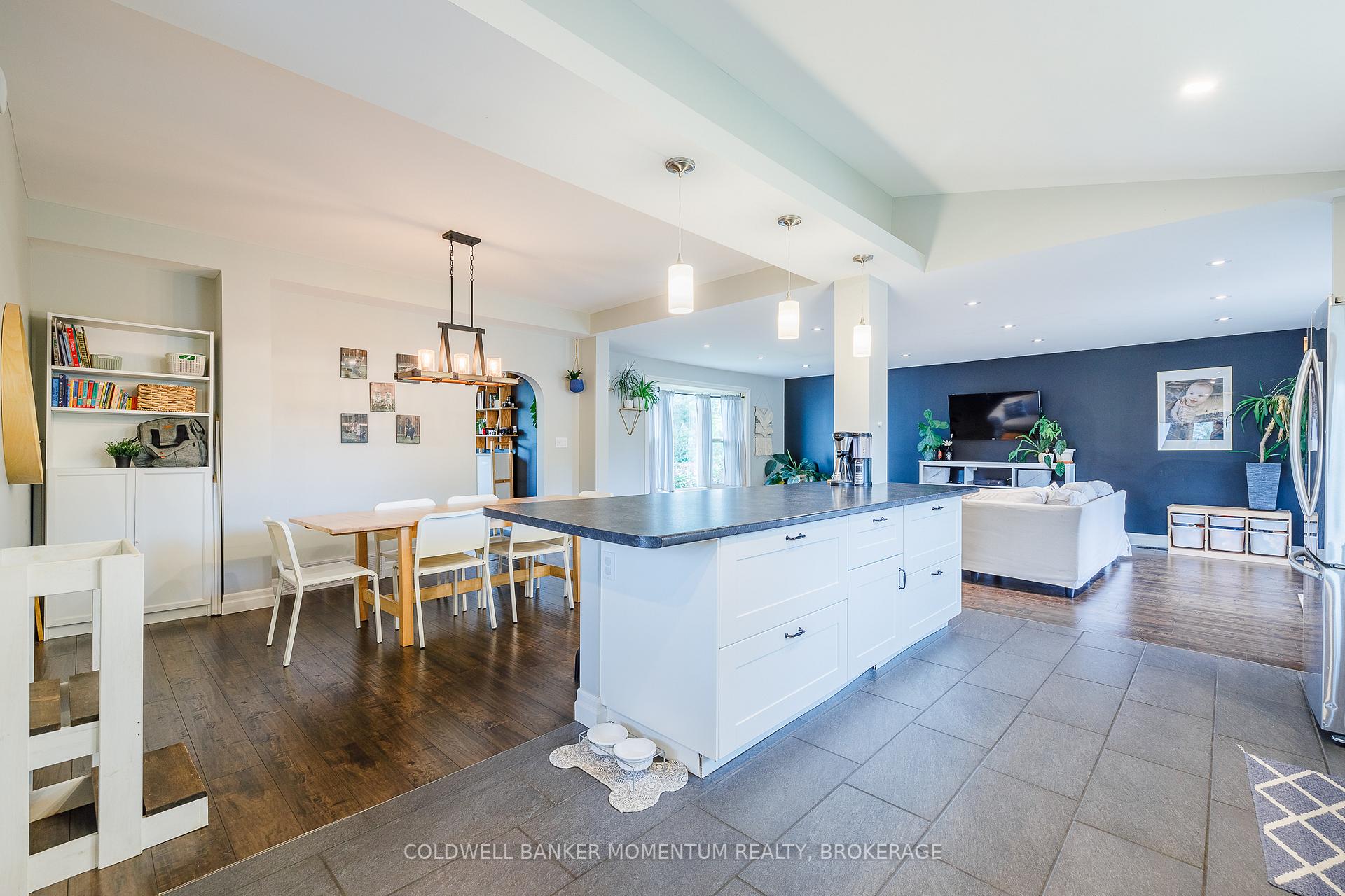 Photo 16 of 1344 Effingham Street, Pelham, Fenwick — HOMEH