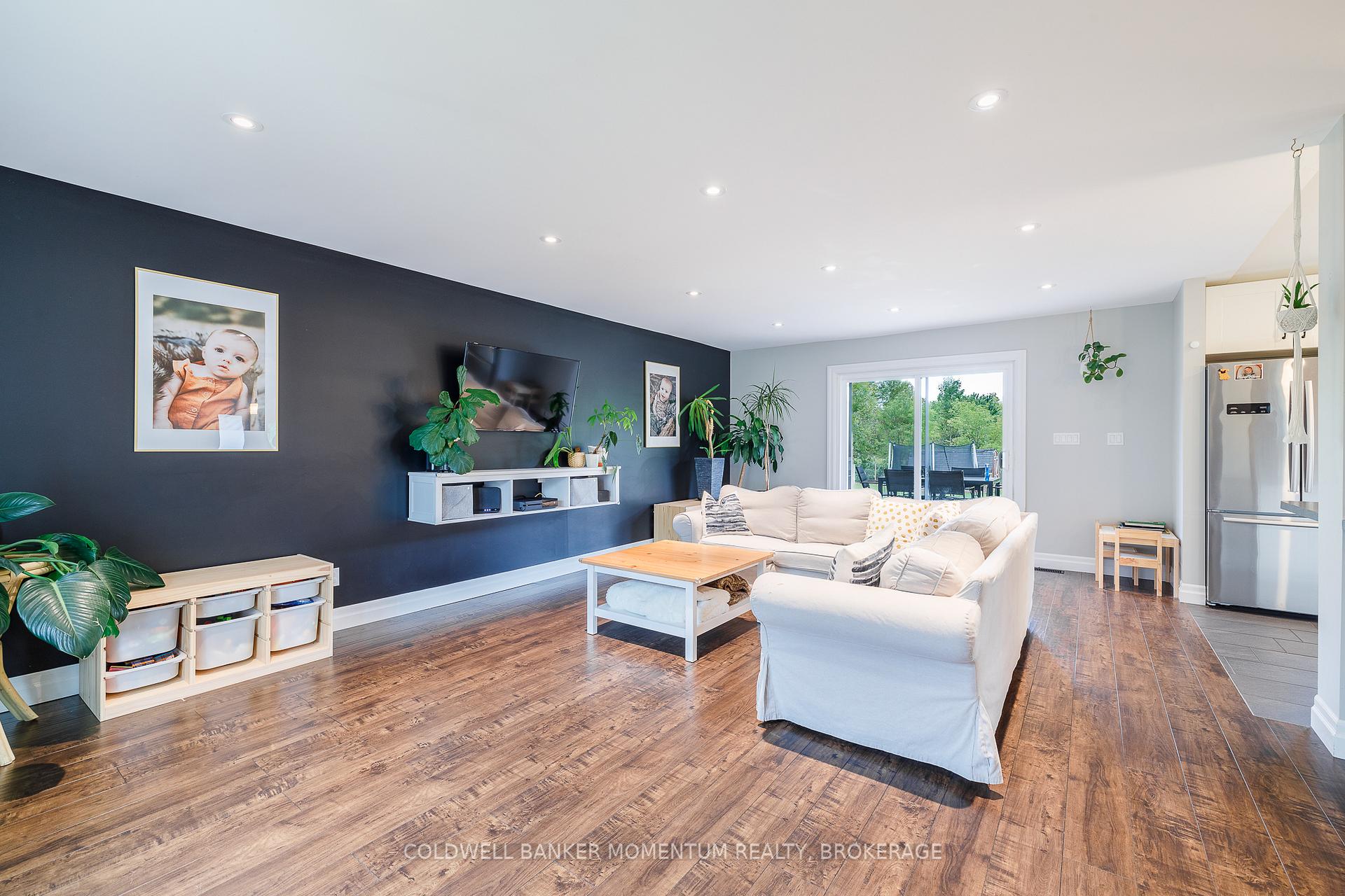 Photo 19 of 1344 Effingham Street, Pelham, Fenwick — HOMEH