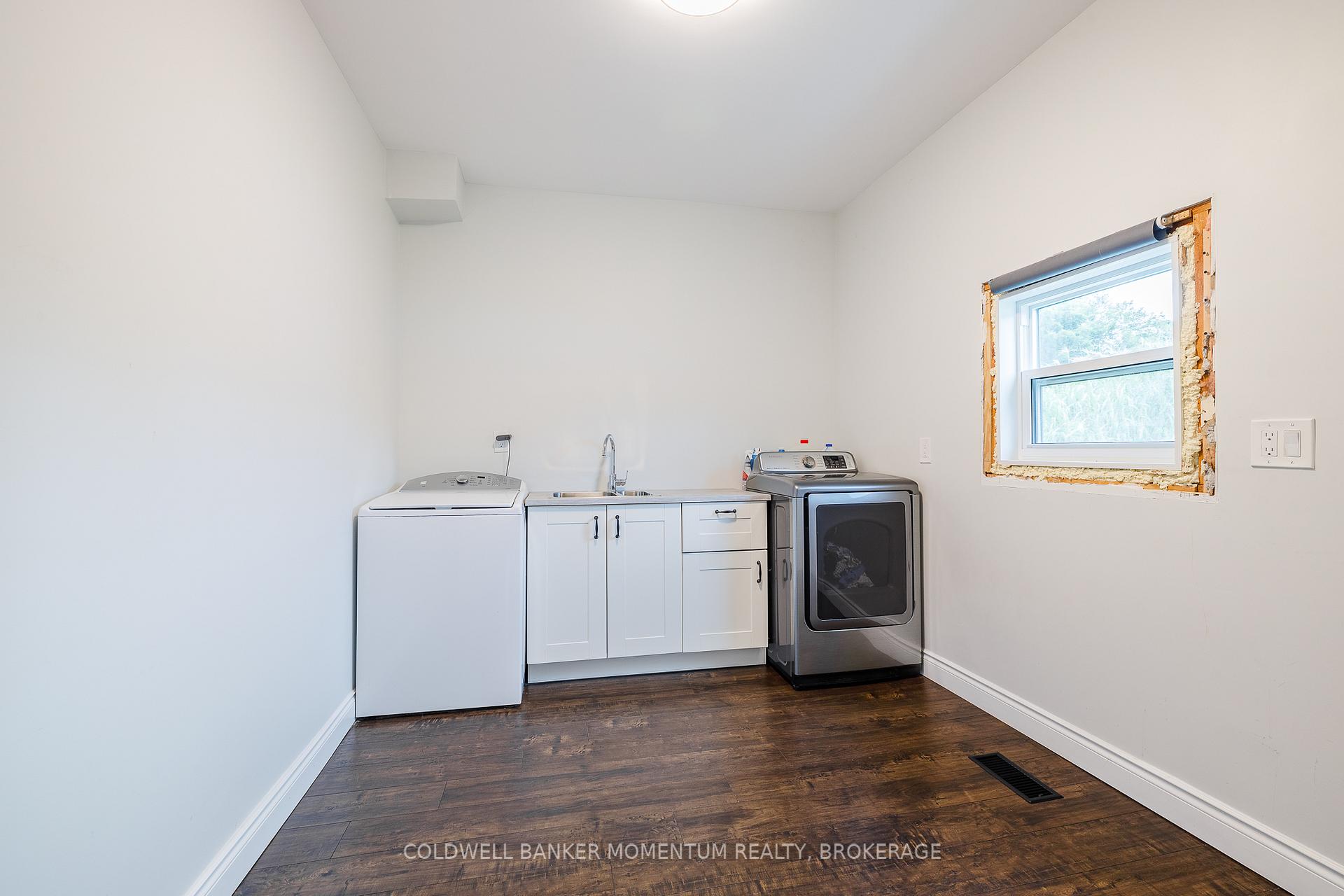 Photo 24 of 1344 Effingham Street, Pelham, Fenwick — HOMEH