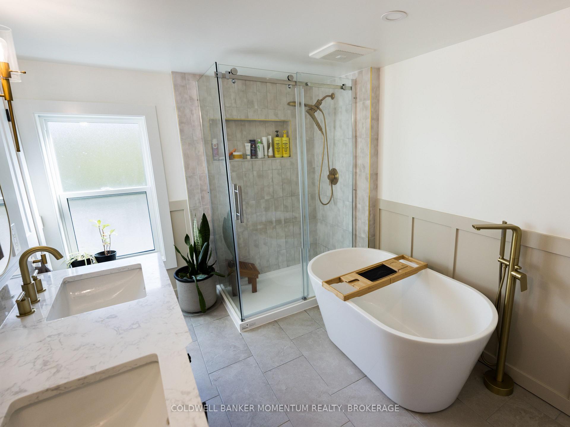 Photo 33 of 1344 Effingham Street, Pelham, Fenwick — HOMEH