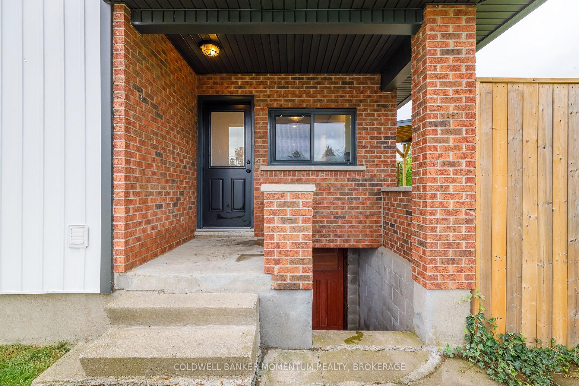 Photo 40 of 1344 Effingham Street, Pelham, Fenwick — HOMEH