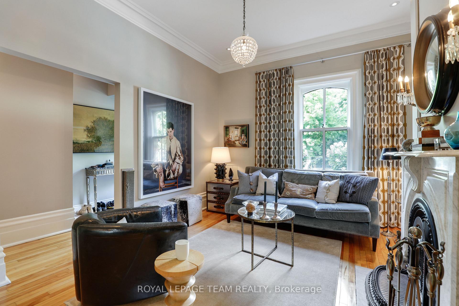 Photo 5 of 161 Mackay Street, Ottawa, New Edinburgh — HOMEH