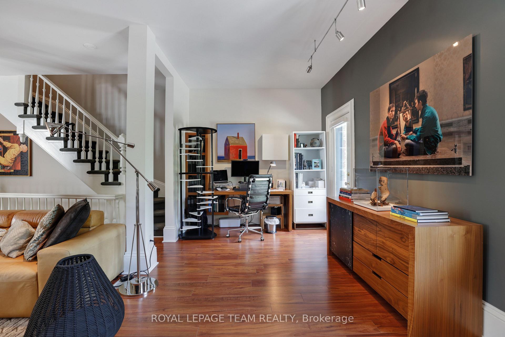Photo 17 of 161 Mackay Street, Ottawa, New Edinburgh — HOMEH