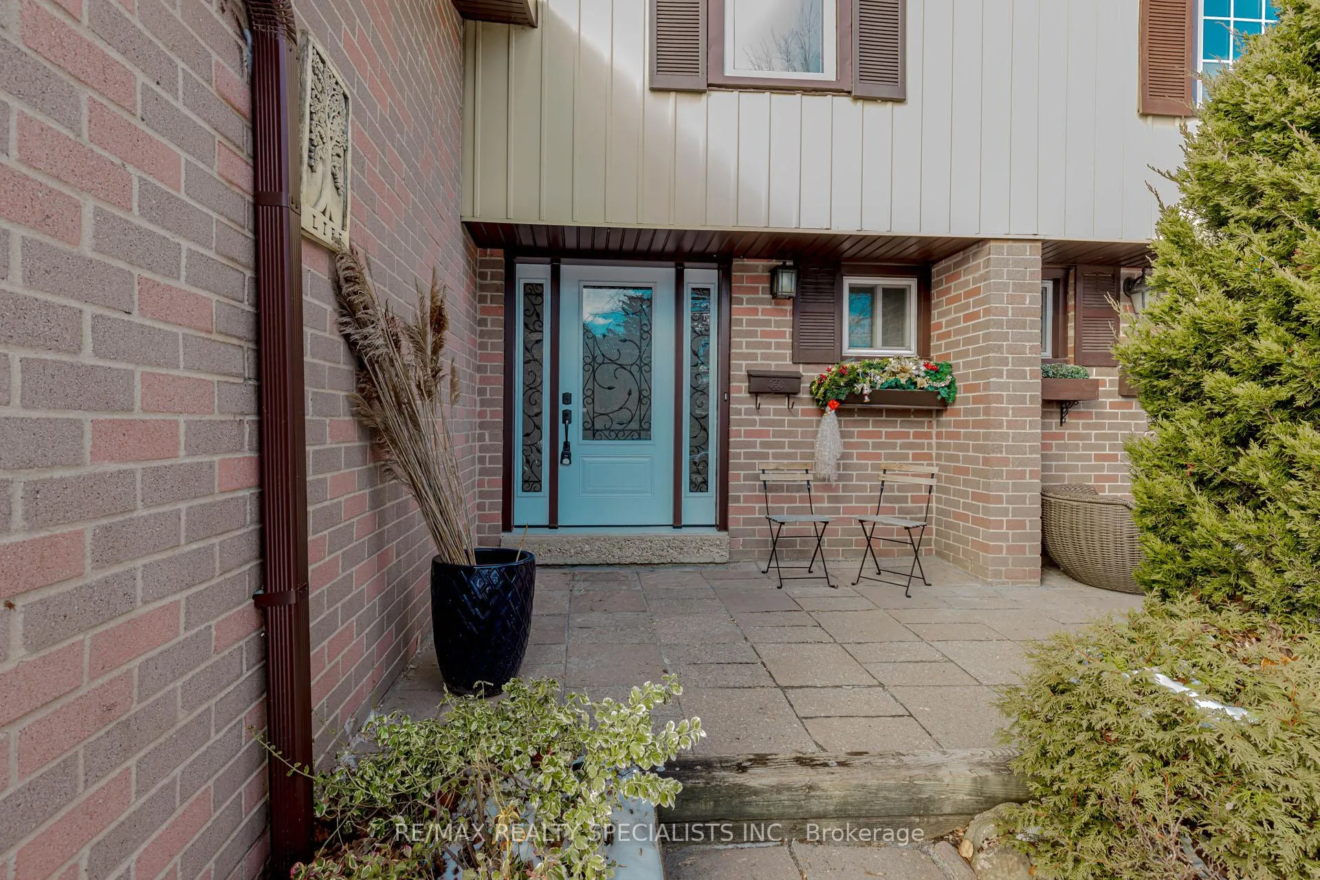 Photo 4 of 7227 Joliette Crescent, Mississauga, Meadowvale — HOMEH