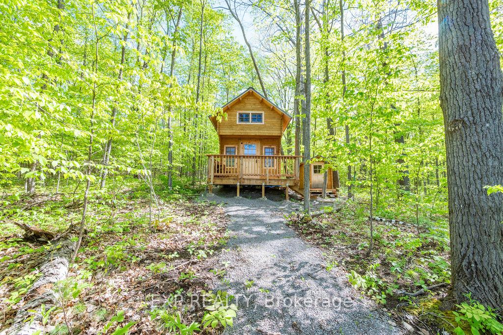 Photo 2 of 178 Maplegrove Lane, North Algona Wilberforce, North Algona/Wilberforce Twp — HOMEH
