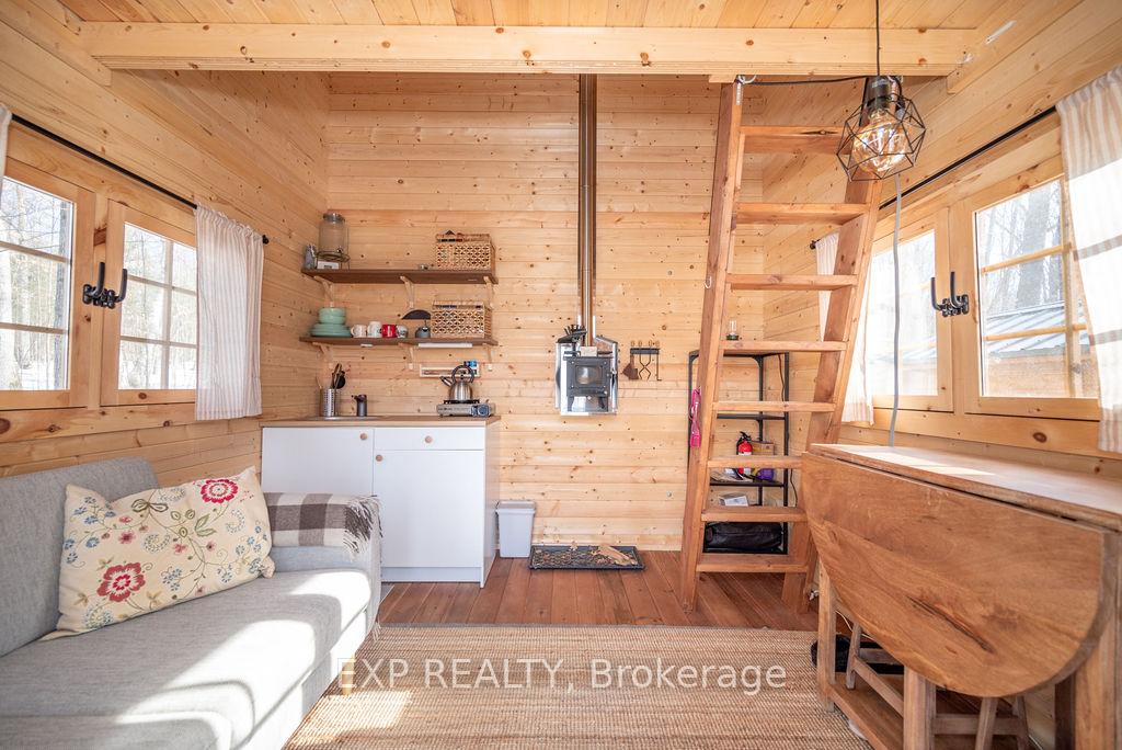 Photo 7 of 178 Maplegrove Lane, North Algona Wilberforce, North Algona/Wilberforce Twp — HOMEH