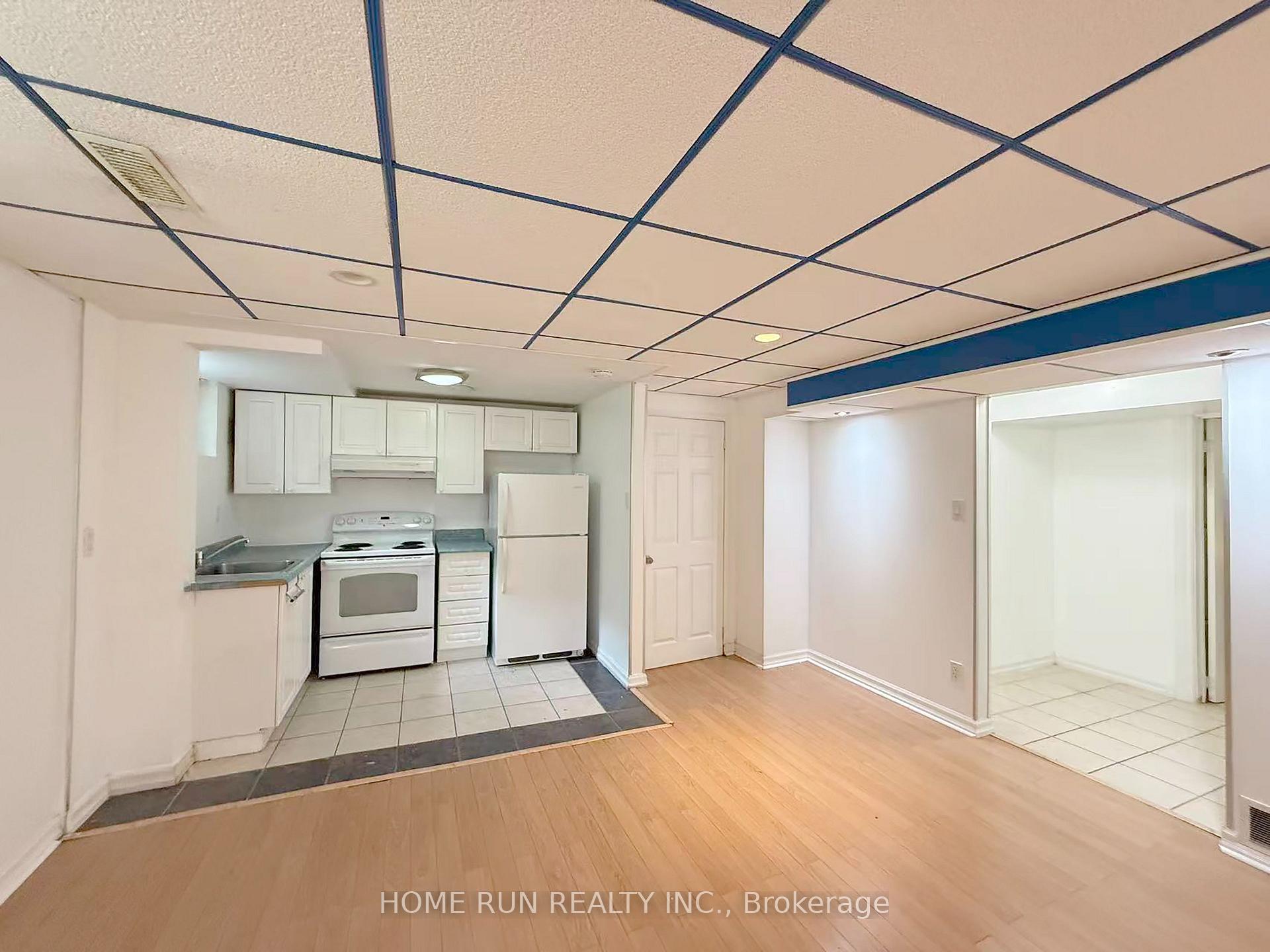 Photo 4 of Unit B, 2382 Tobin Avenue, Ottawa, Queensway Terrace South/Ridgeview — HOMEH