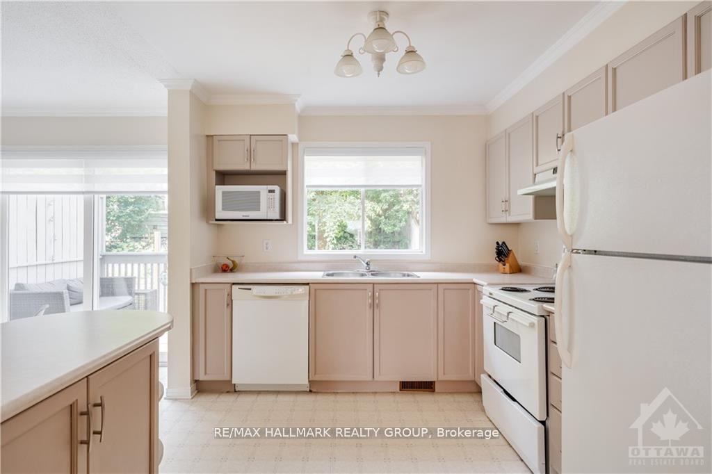 Photo 14 of 17 Seth Private, Ottawa, Carson Meadows — HOMEH