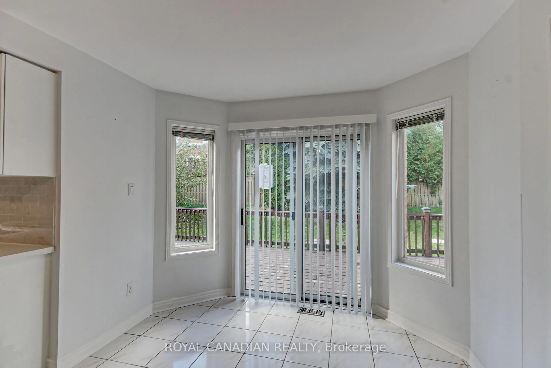 Photo 20 of 175 Rhodes Circle, Newmarket, Glenway Estates — HOMEH