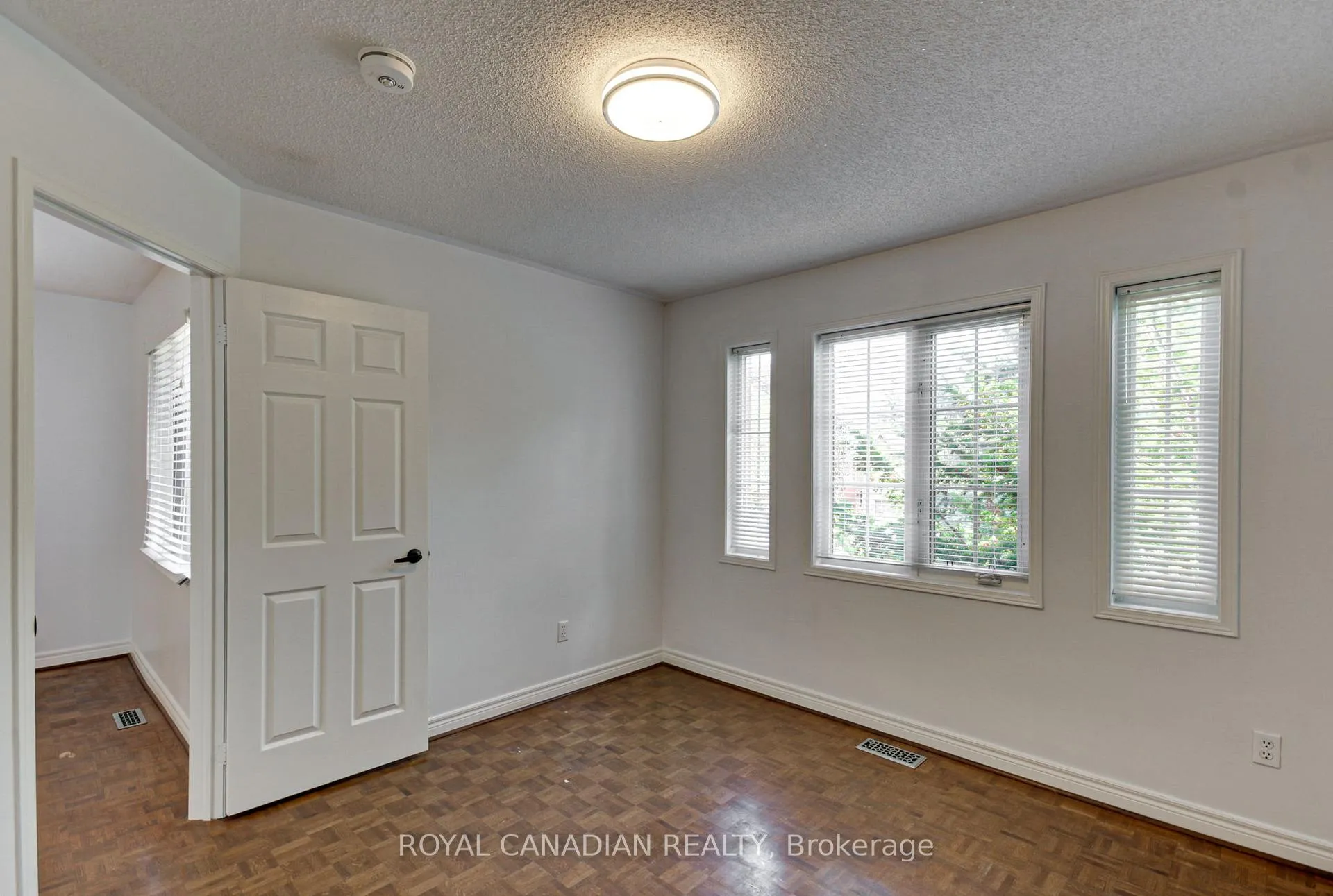Photo 34 of 175 Rhodes Circle, Newmarket, Glenway Estates — HOMEH