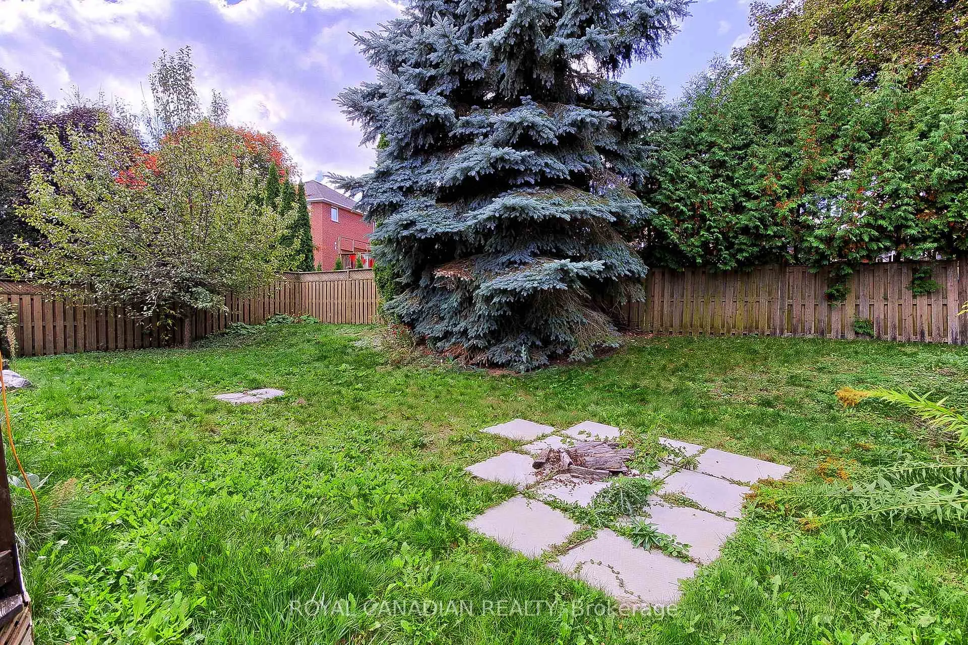 Photo 42 of 175 Rhodes Circle, Newmarket, Glenway Estates — HOMEH