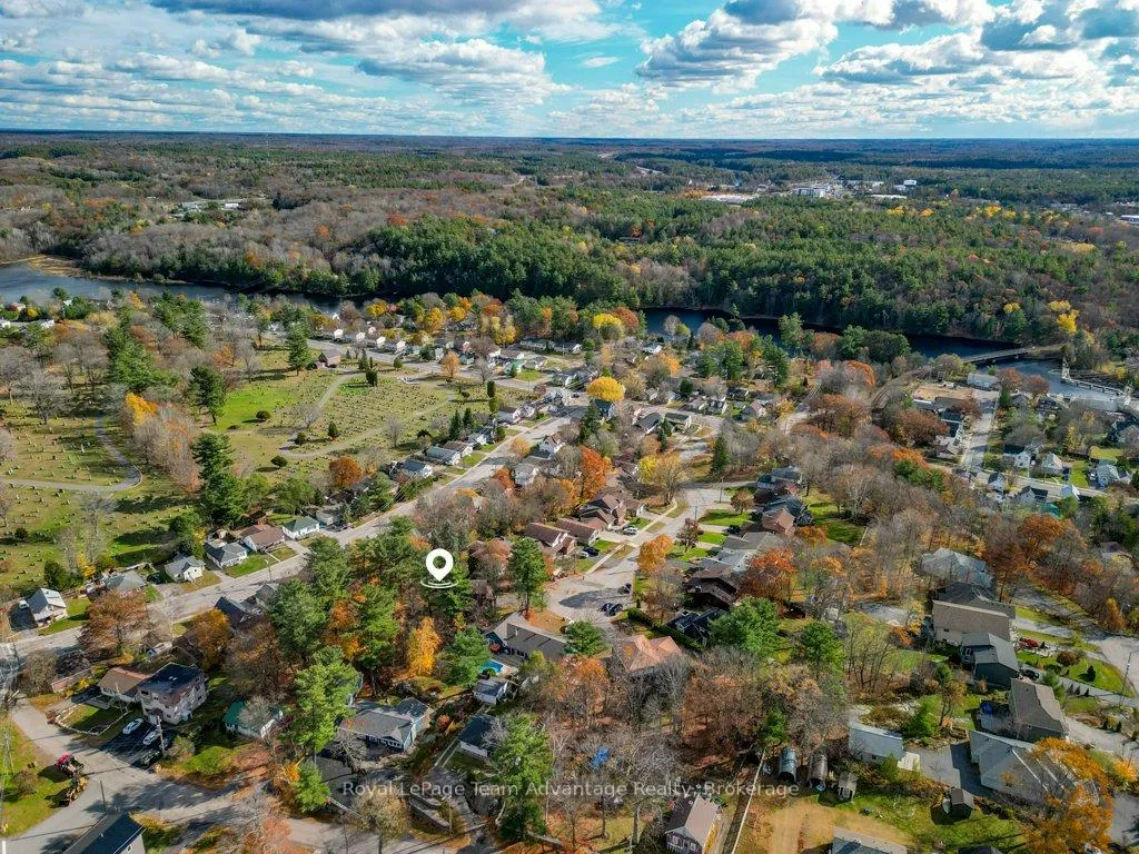 Photo 38 of 22 Virginia Heights, Parry Sound — HOMEH