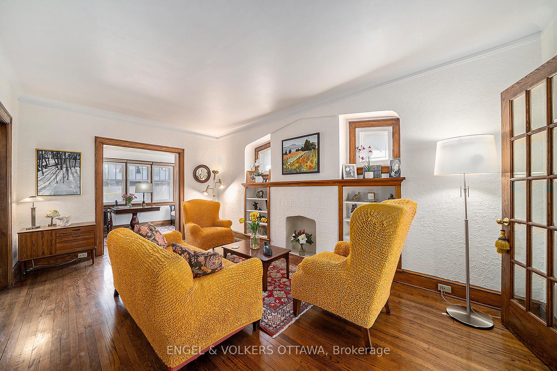 Photo 8 of 131 Acacia Avenue, Ottawa, Lindenlea — HOMEH