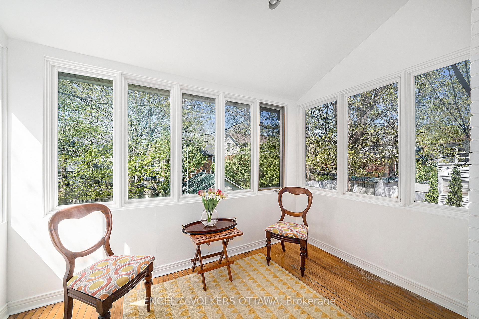 Photo 18 of 131 Acacia Avenue, Ottawa, Lindenlea — HOMEH
