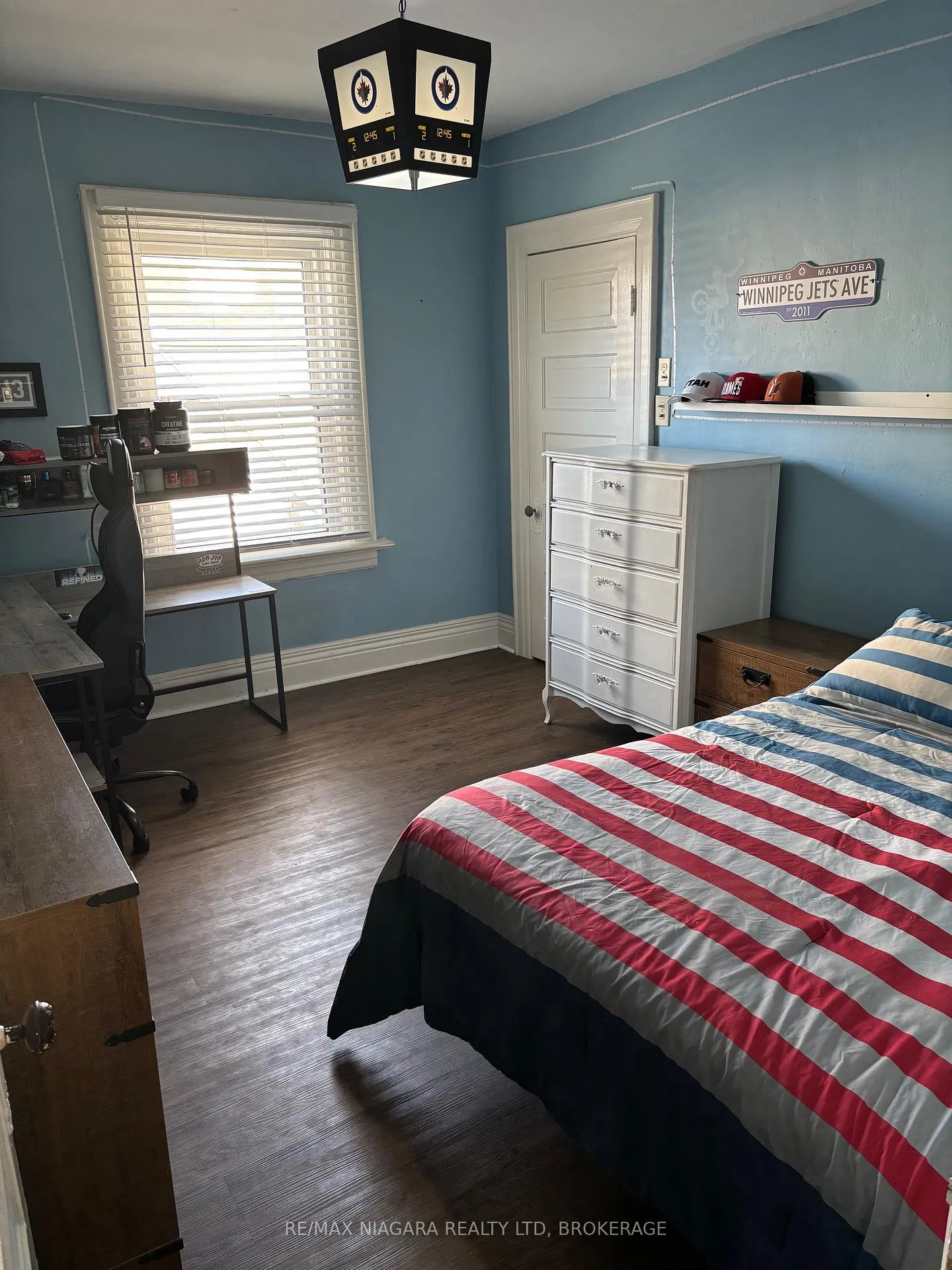 Photo 15 of 4766 Ryerson Crescent, Niagara Falls, Downtown — HOMEH