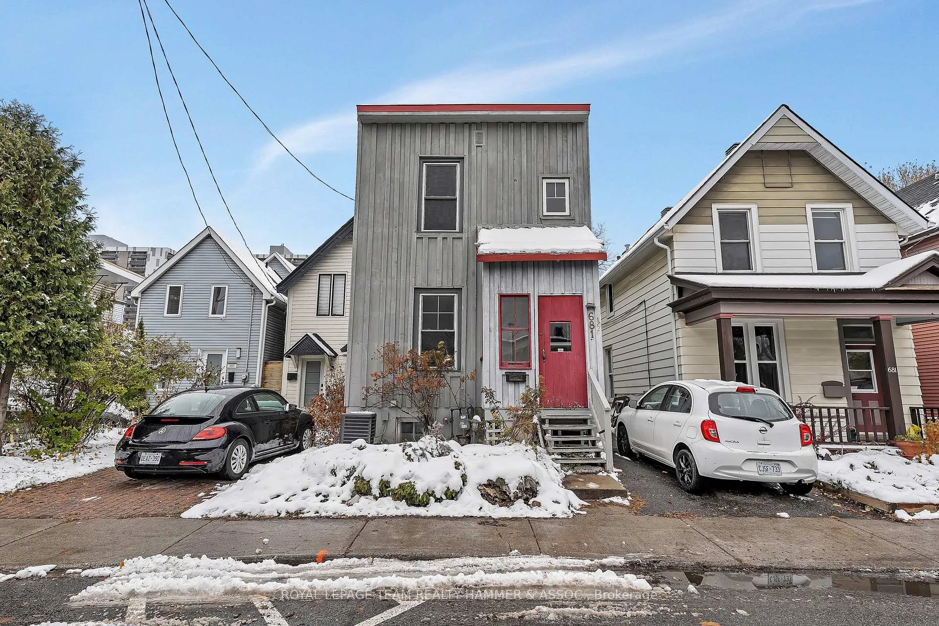 Front of 681 1/2 Cooper Street