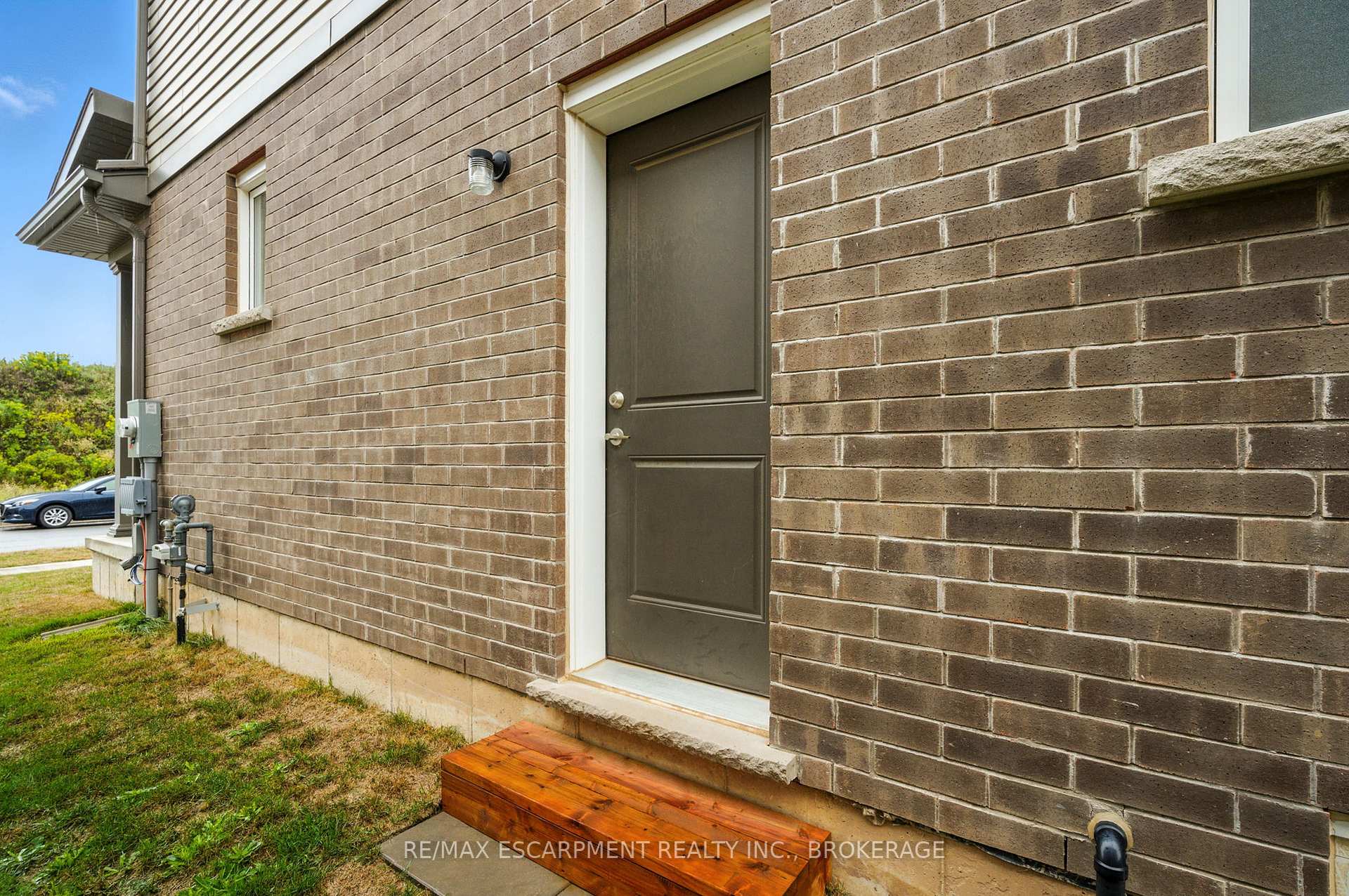 Photo 32 of 25 Saffron Way, Pelham, Fonthill — HOMEH
