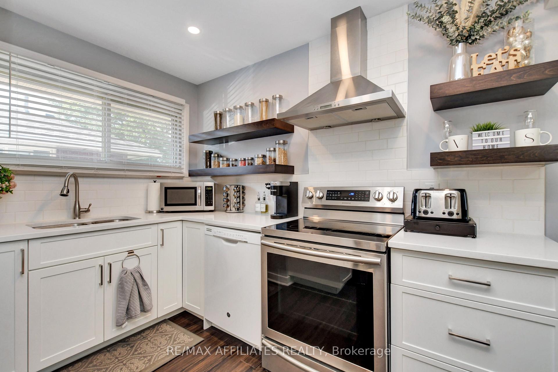 Photo 6 of 1318 Highgate Road, Ottawa, Parkway Park — HOMEH