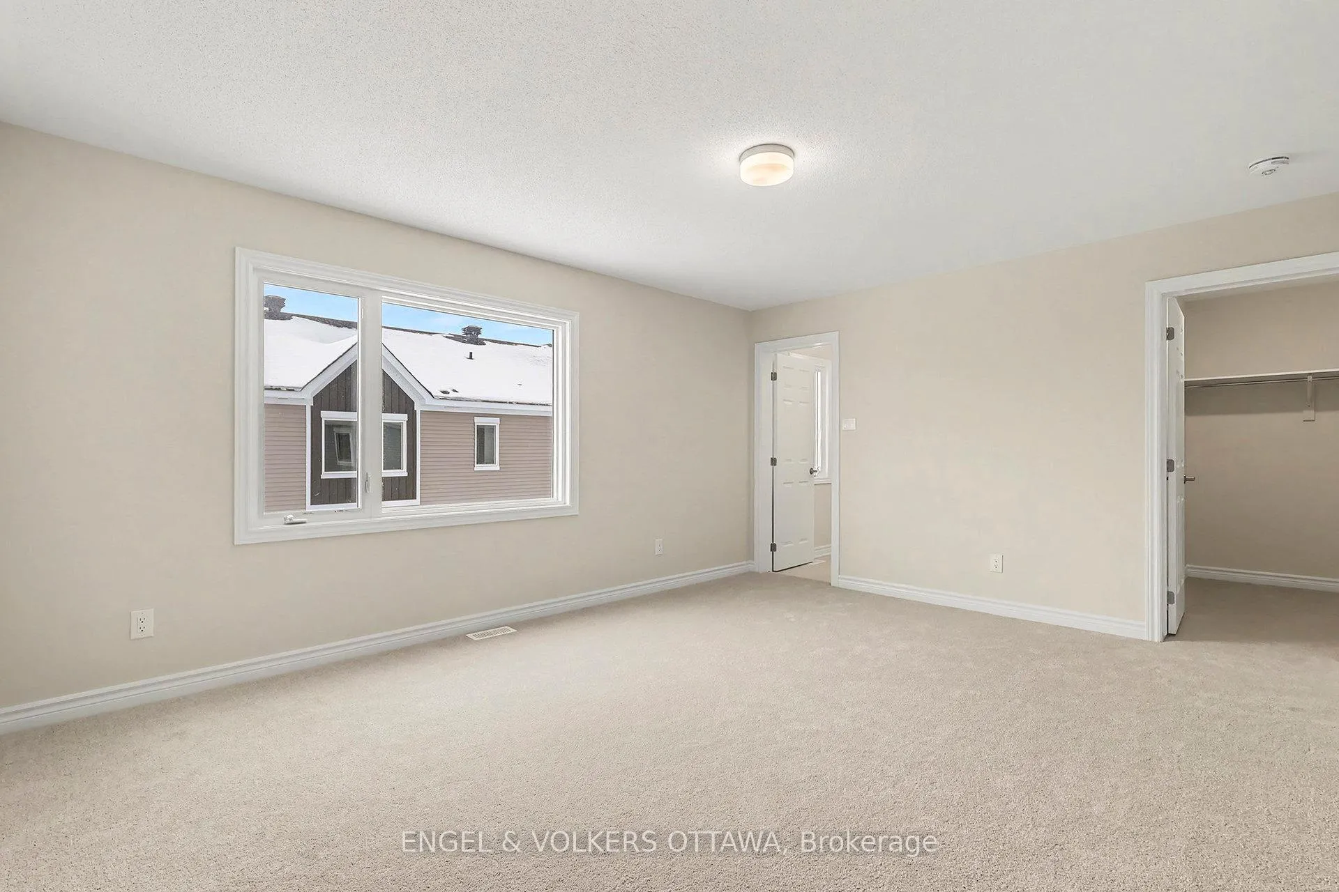 Photo 4 of 414 Broadcast Avenue, Ottawa, Avalon West — HOMEH