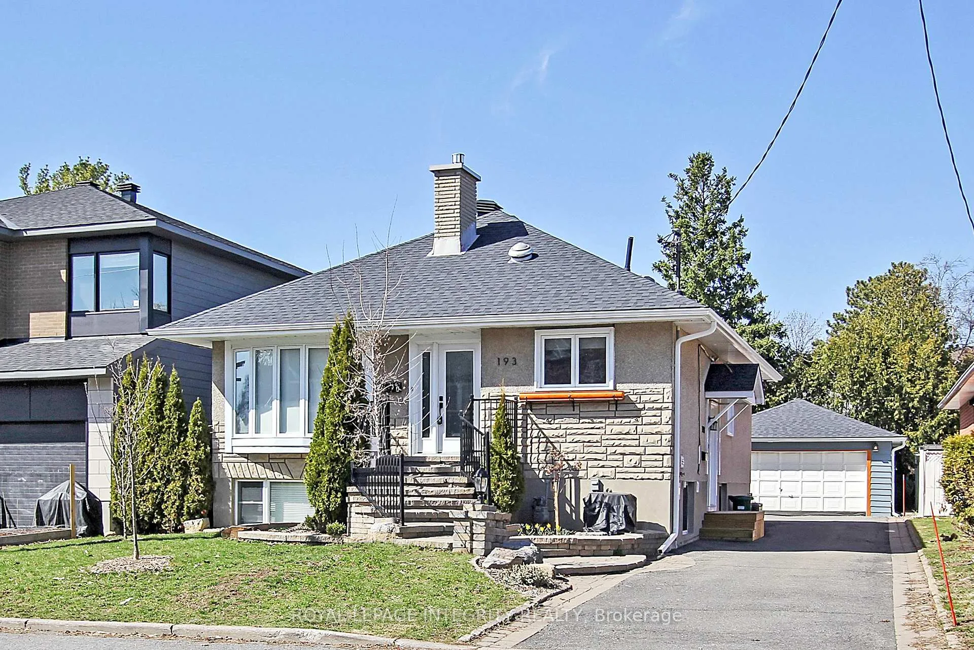 Photo 1 of Unit B, 193 Glynn Avenue, Ottawa, Overbrook/Castle Heights — HOMEH