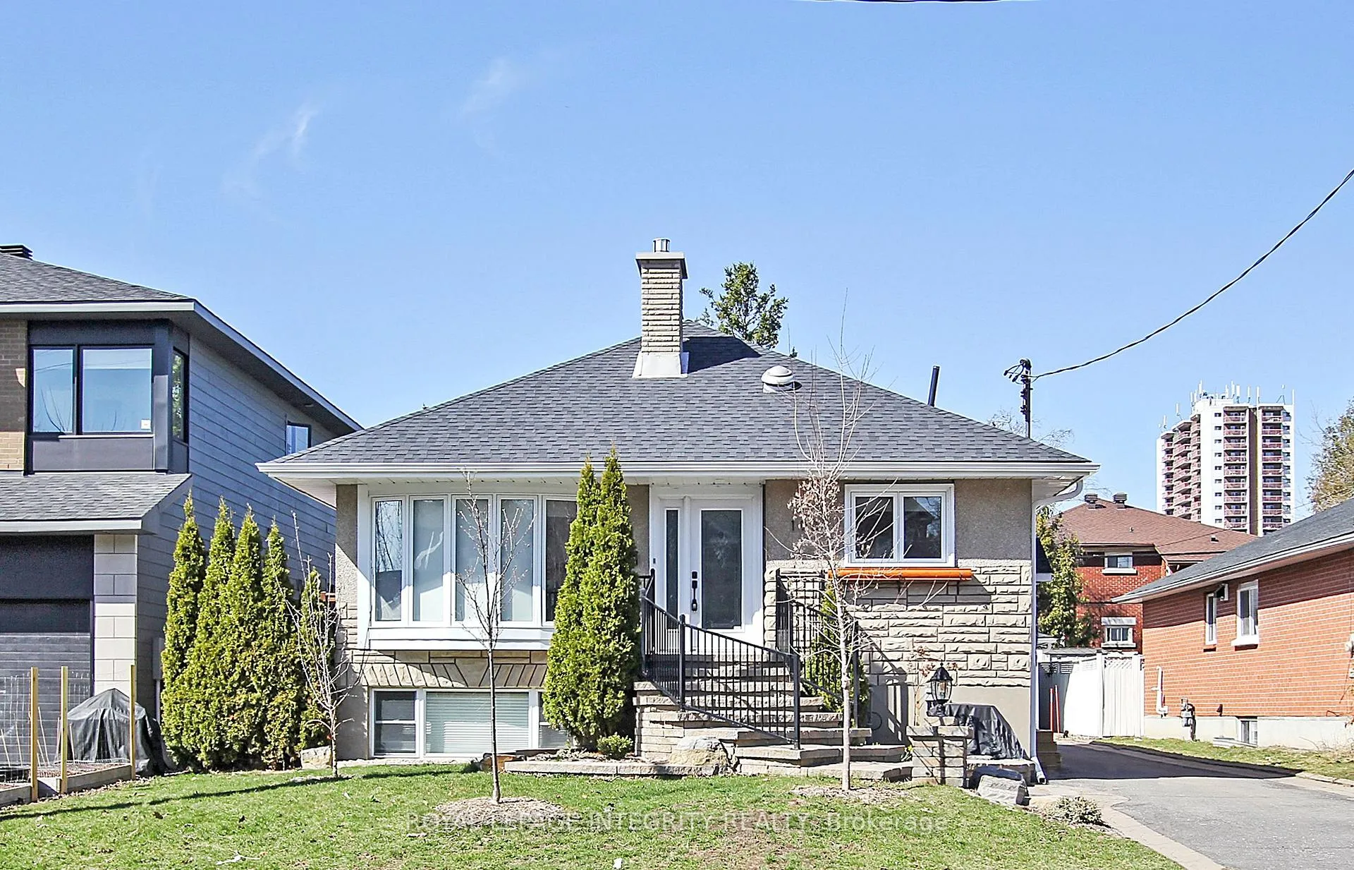 Photo 2 of Unit B, 193 Glynn Avenue, Ottawa, Overbrook/Castle Heights — HOMEH