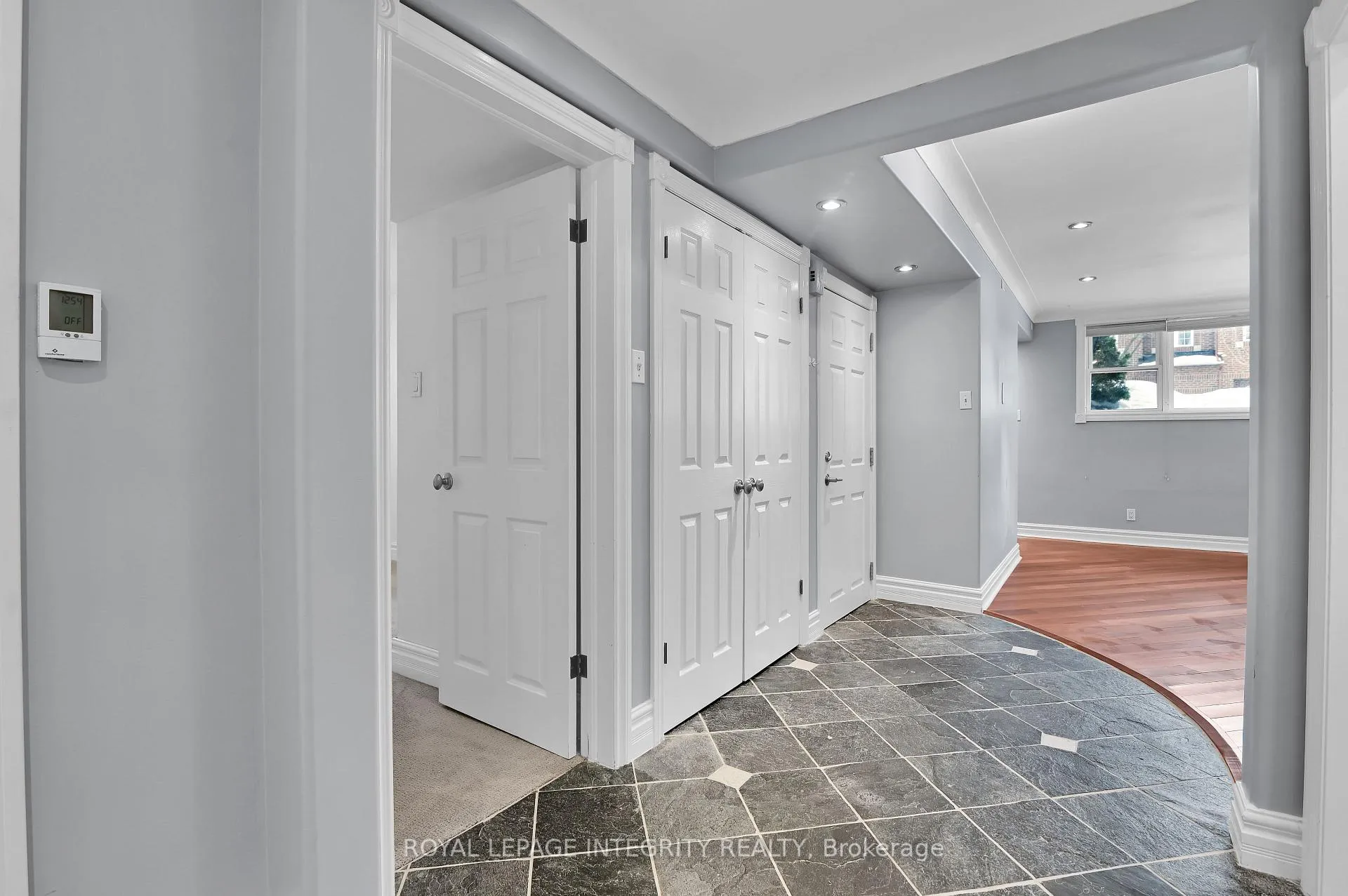Photo 11 of Unit B, 193 Glynn Avenue, Ottawa, Overbrook/Castle Heights — HOMEH