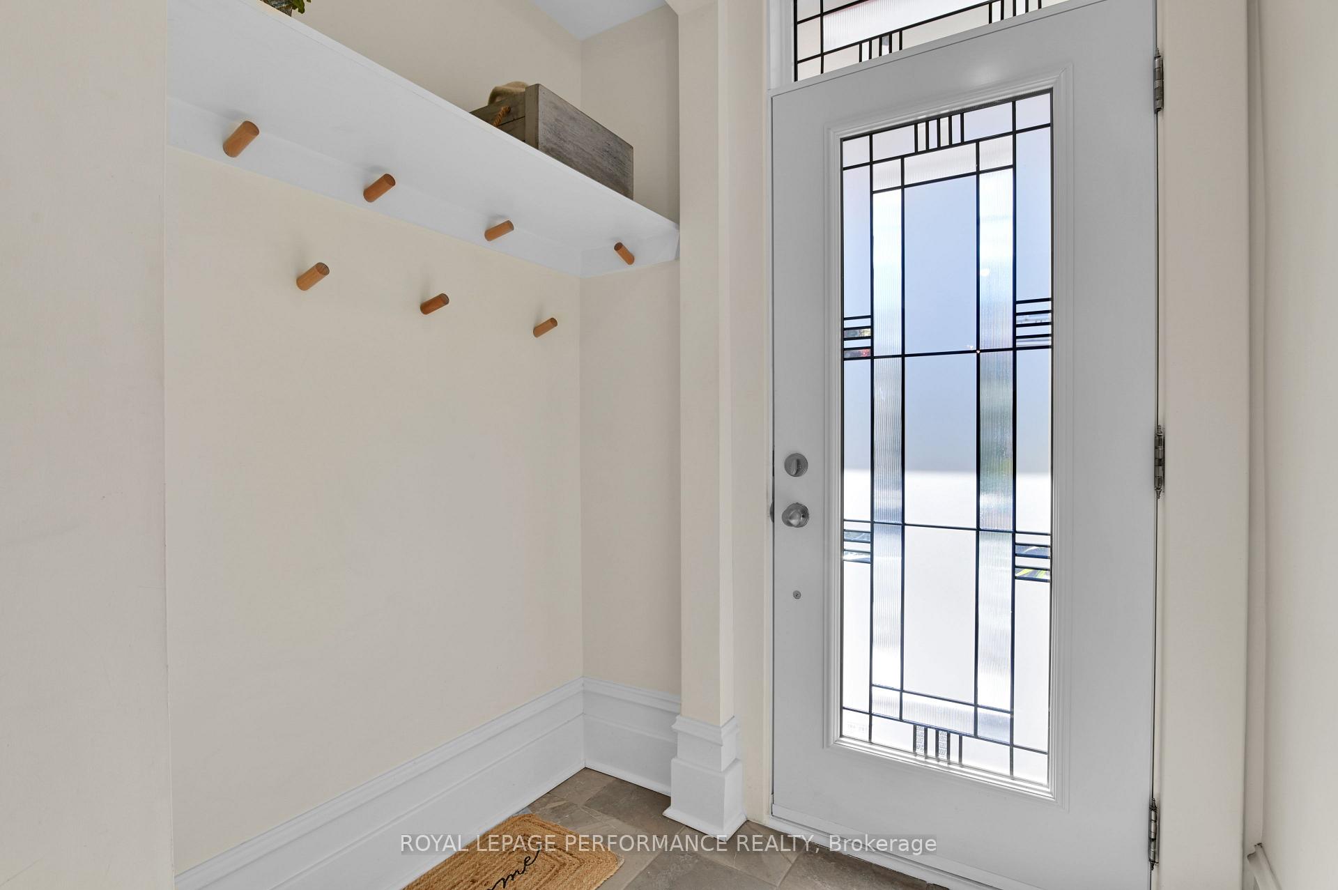 Photo 4 of 372 Mackay Street, Ottawa, Lindenlea — HOMEH
