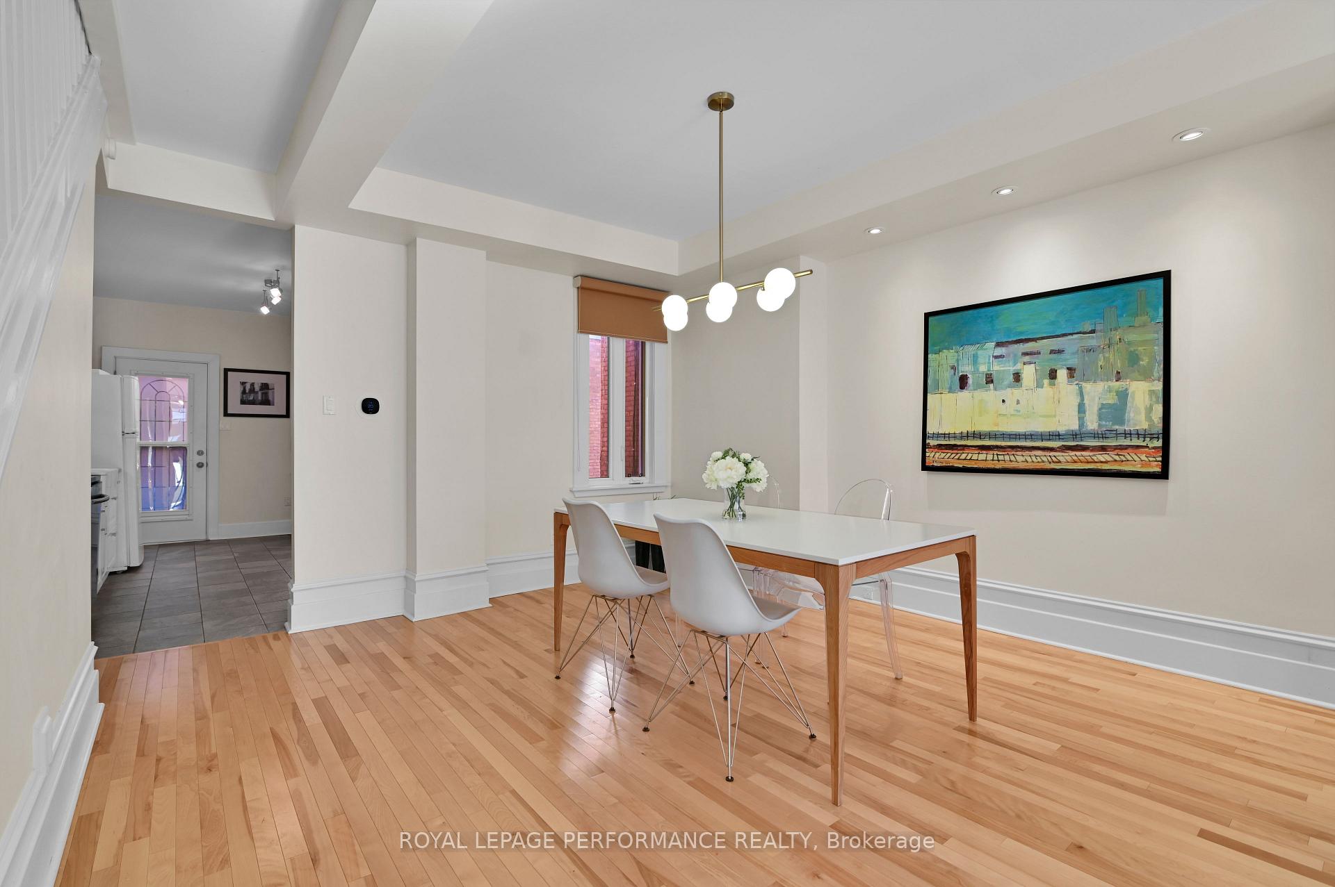 Photo 11 of 372 Mackay Street, Ottawa, Lindenlea — HOMEH