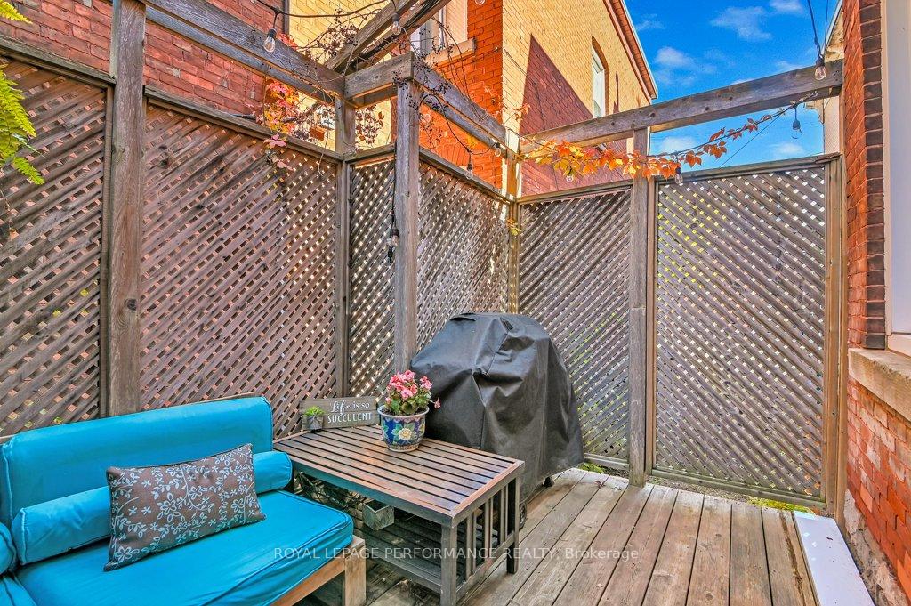 Photo 17 of 372 Mackay Street, Ottawa, Lindenlea — HOMEH